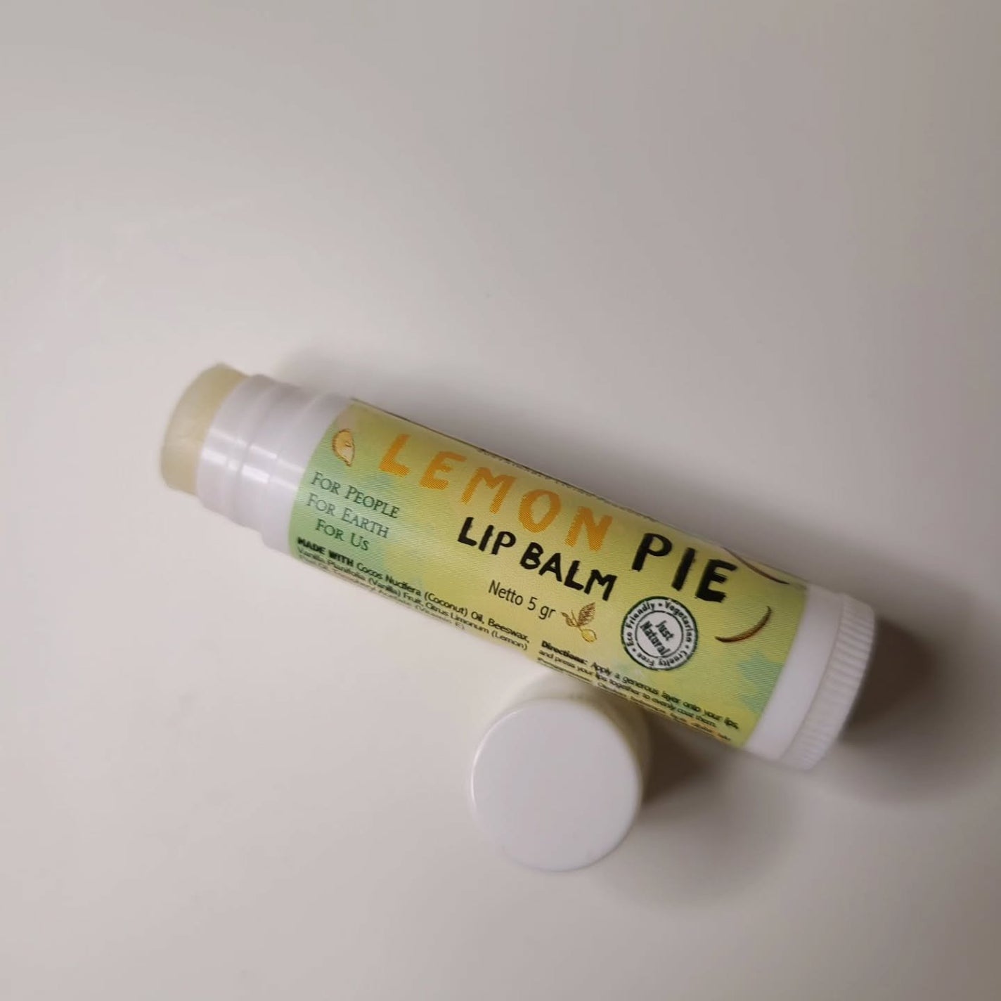 sparkle_beauty_id4 on LIPS 「天然由来のココナッツリップバームウタマスパイス レモンパイ🍋レ..」(2枚目)
