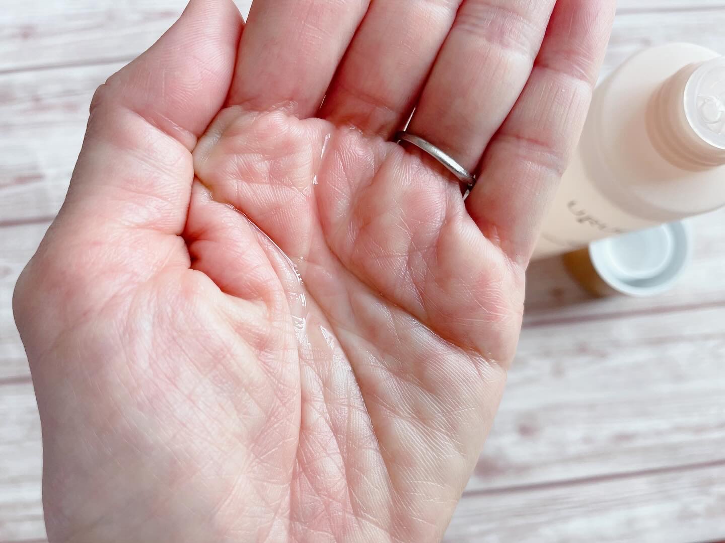 セラム化粧水/URUOIN/化粧水を使ったクチコミ（3枚目）