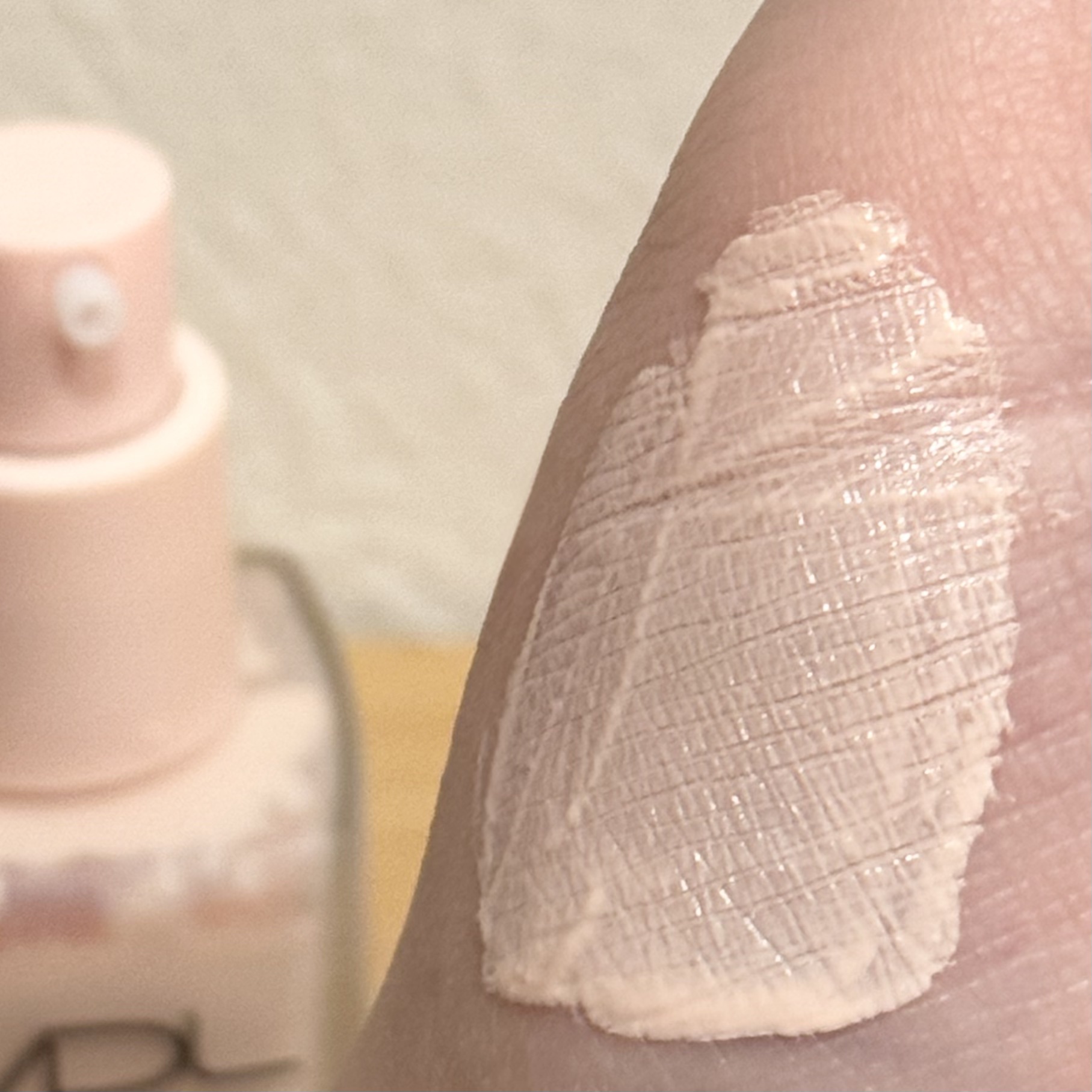 トーンステインカラーコレクティングプライマー/VDL/化粧下地を使ったクチコミ（3枚目）