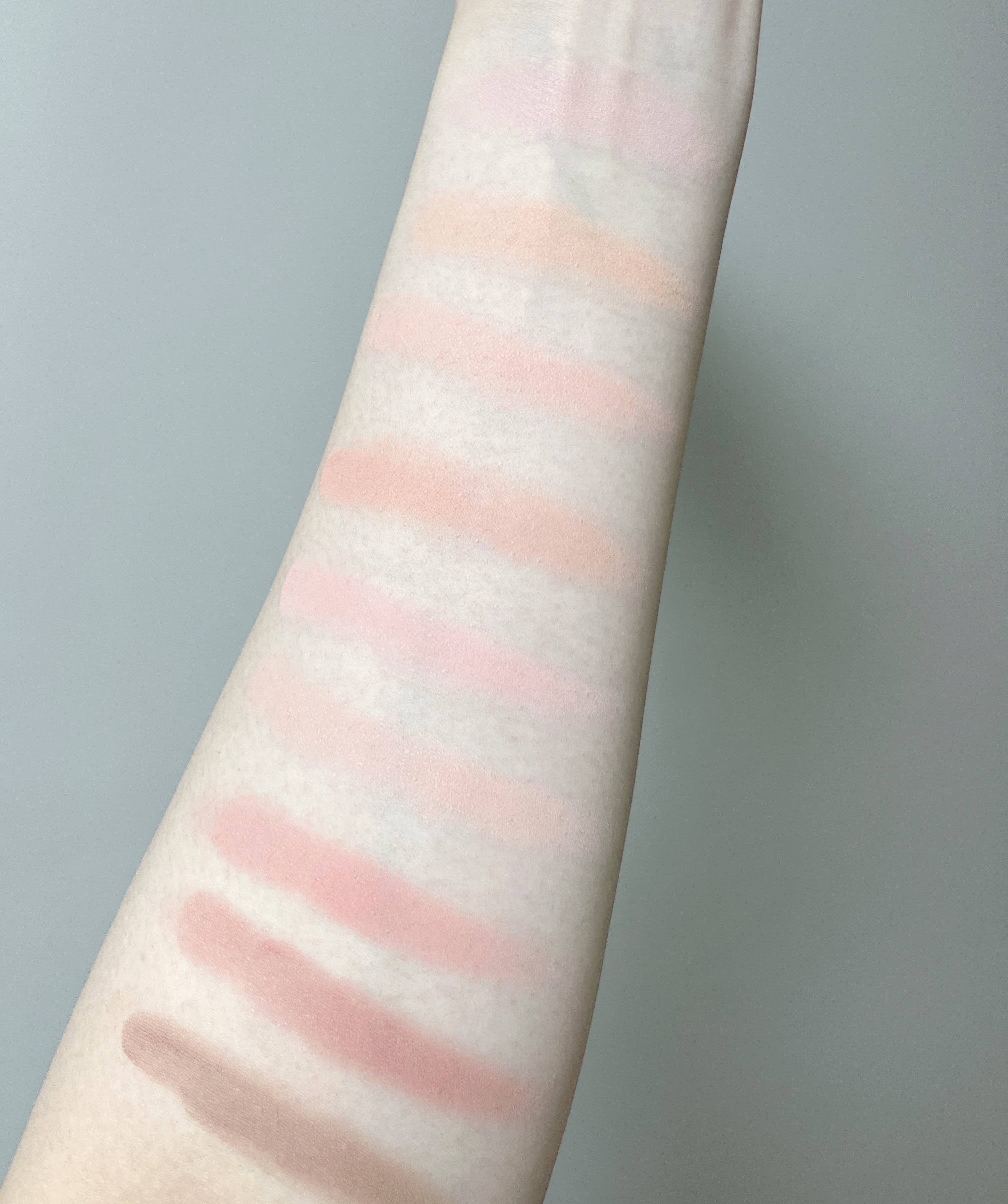 ブレンディングムードチーク/dasique/パウダーチークを使ったクチコミ（3枚目）