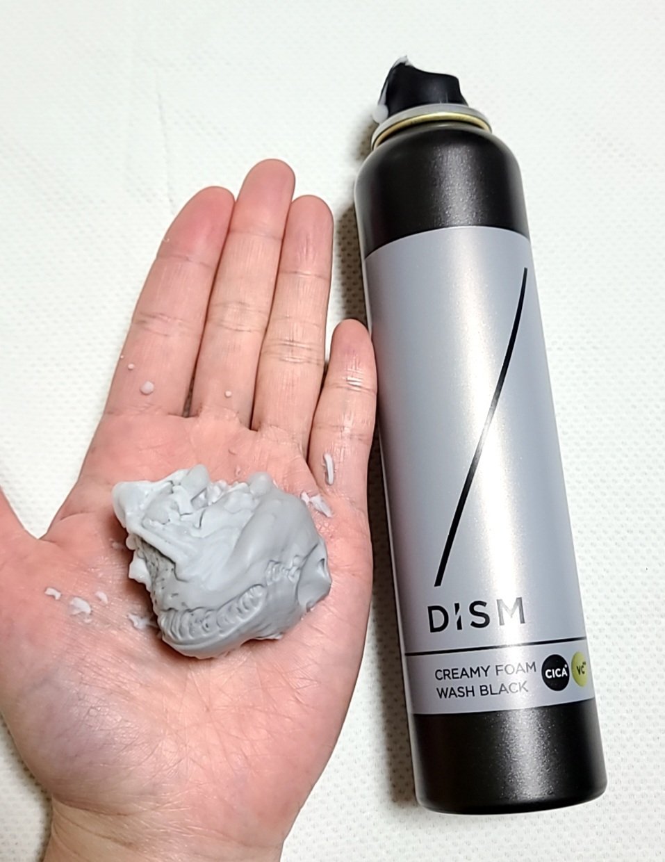 ディズム クリーミーフォームウォッシュ ブラック/DISM/泡洗顔を使ったクチコミ（3枚目）