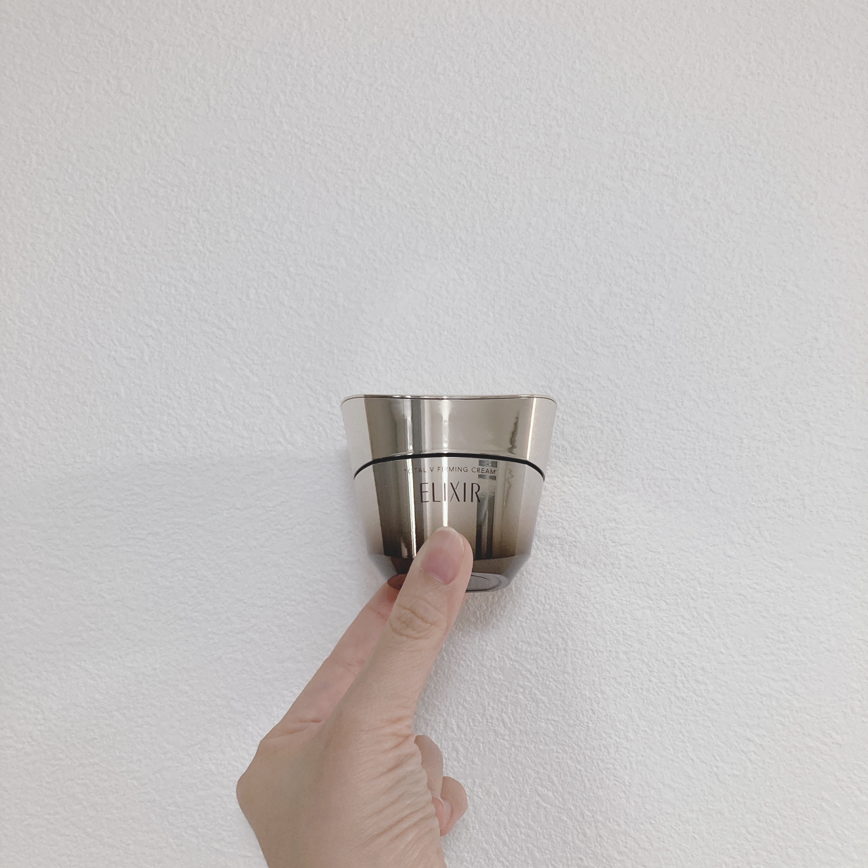 トータルV ファーミングクリーム/エリクシール/フェイスクリームを使ったクチコミ（1枚目）