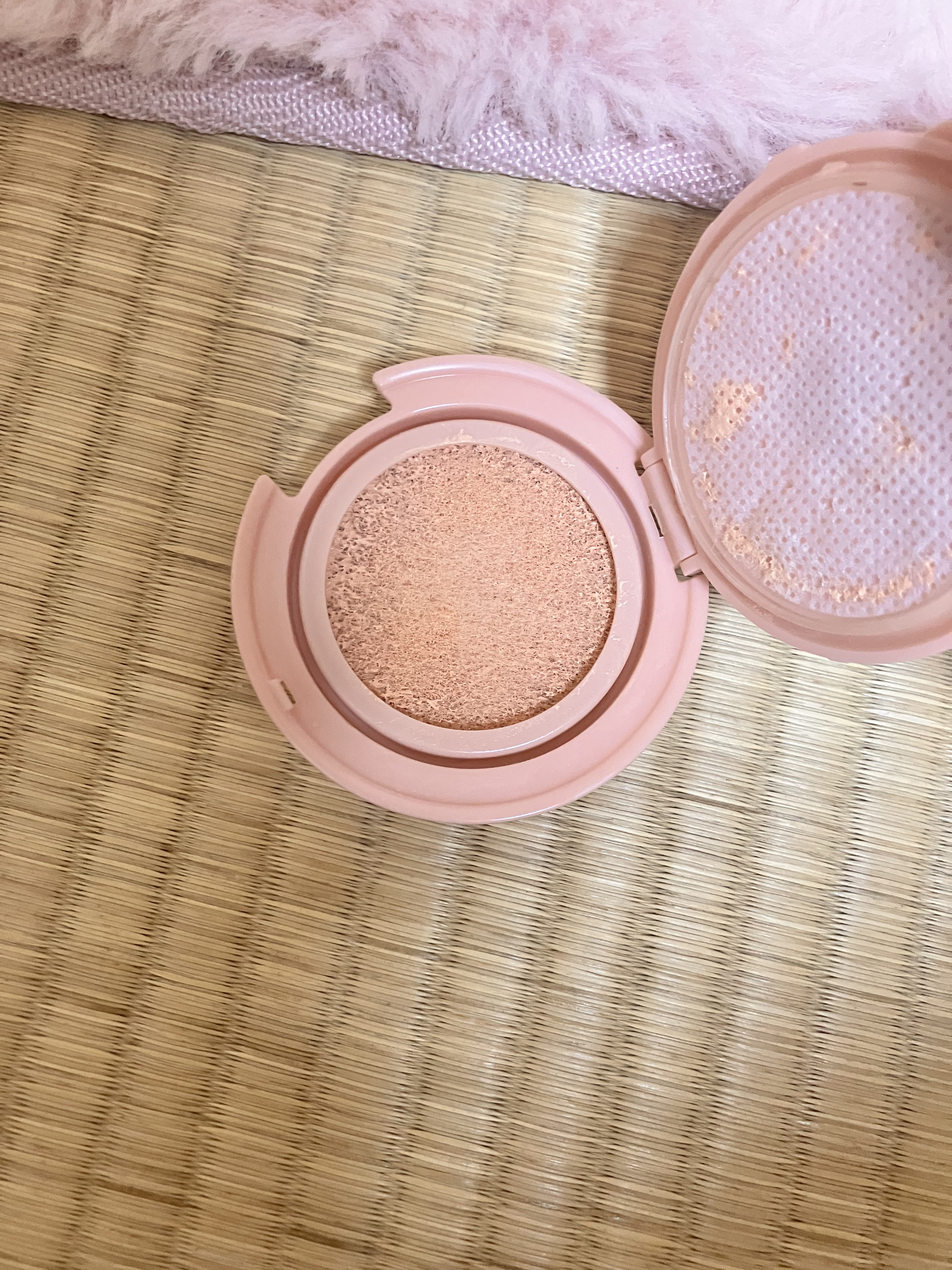 シースルー ヴェール コンパクト/PAUL & JOE BEAUTE/ファンデーションを使ったクチコミ（2枚目）