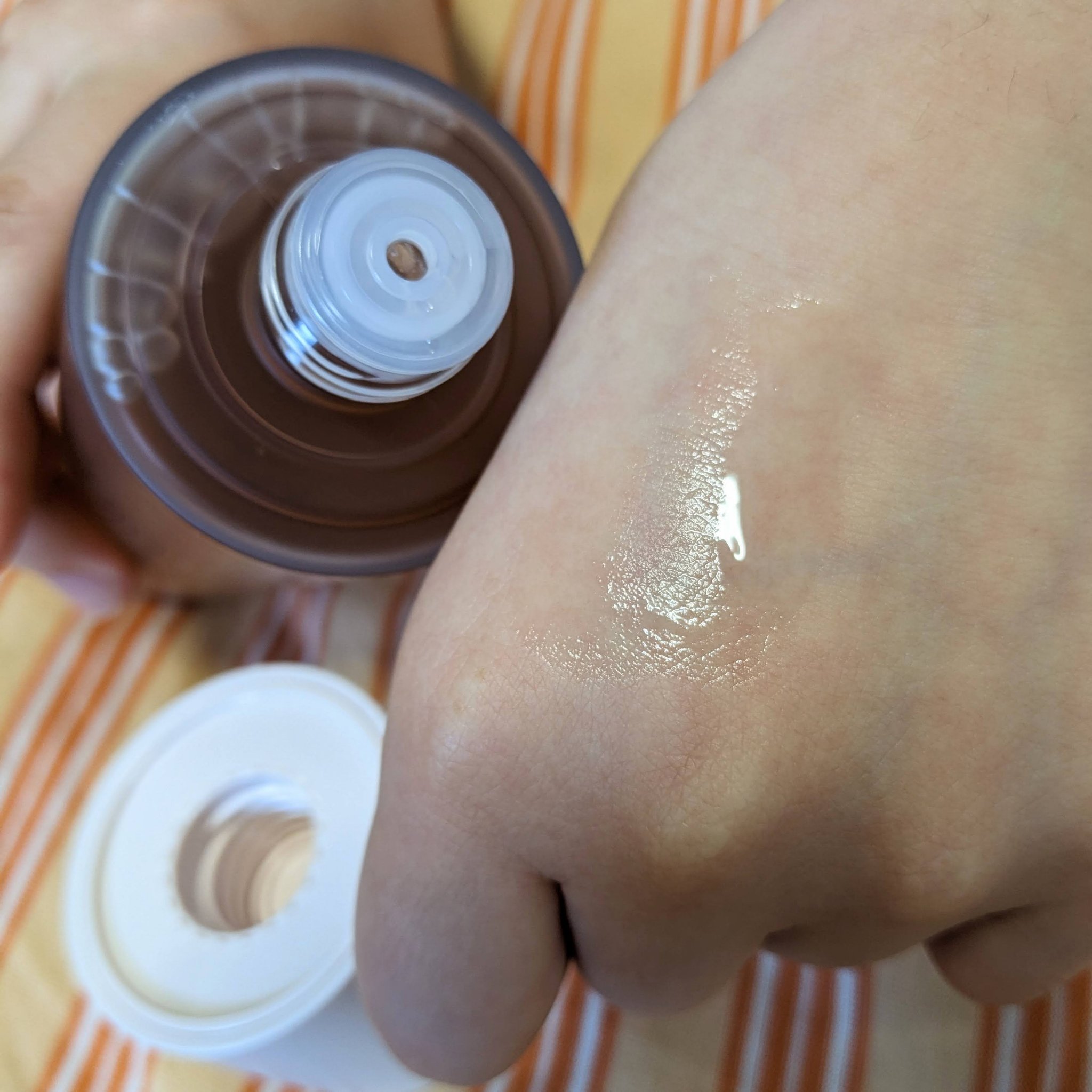 フコイダンサテンエッセンストナー/ONUL31/化粧水を使ったクチコミ（3枚目）