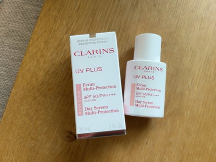 CLARINS UV プラス マルチ デイ スクリーン Nのクチコミ「
CLARINS
UV プラス マルチ デイ スクリーン N
ロージーグロウ  ¥6,820.....」(1枚目)