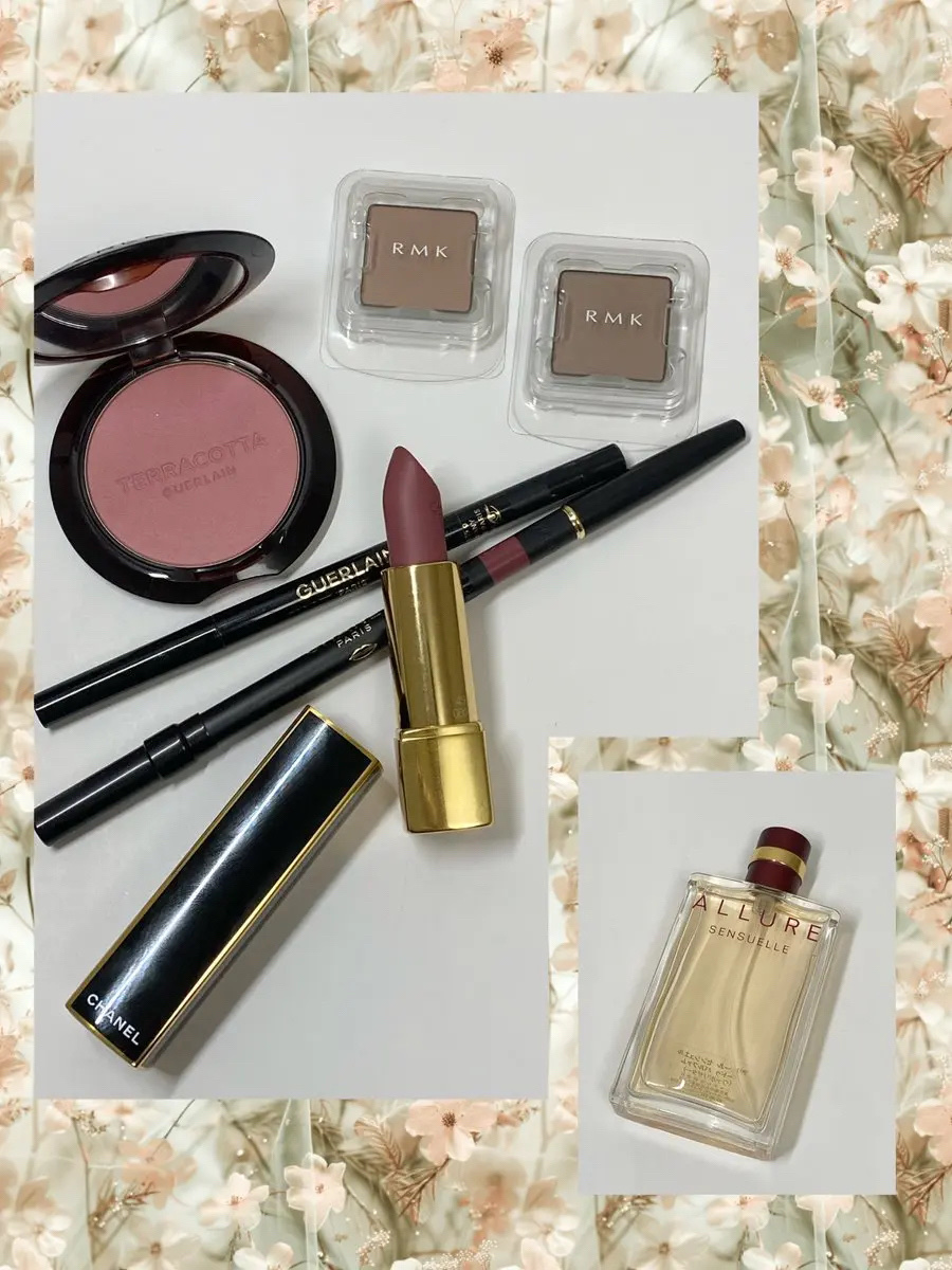 RMK インフィニシェイド シングル アイシャドウ 01 スムーススモーク(M) /RMK/単色アイシャドウを使ったクチコミ（2枚目）