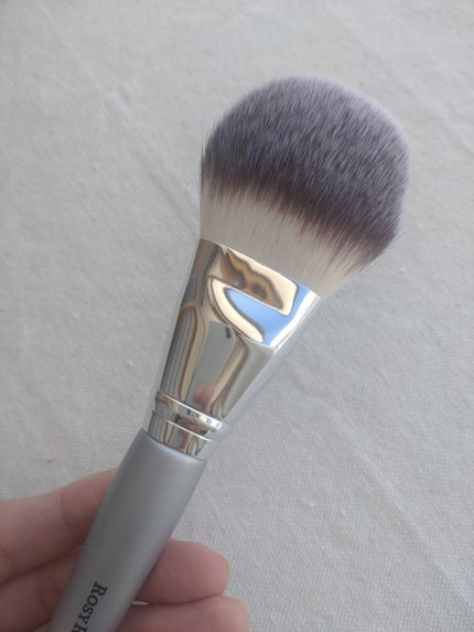 パウダーファンブラシ/ロージーローザ/メイクブラシを使ったクチコミ(2枚目)