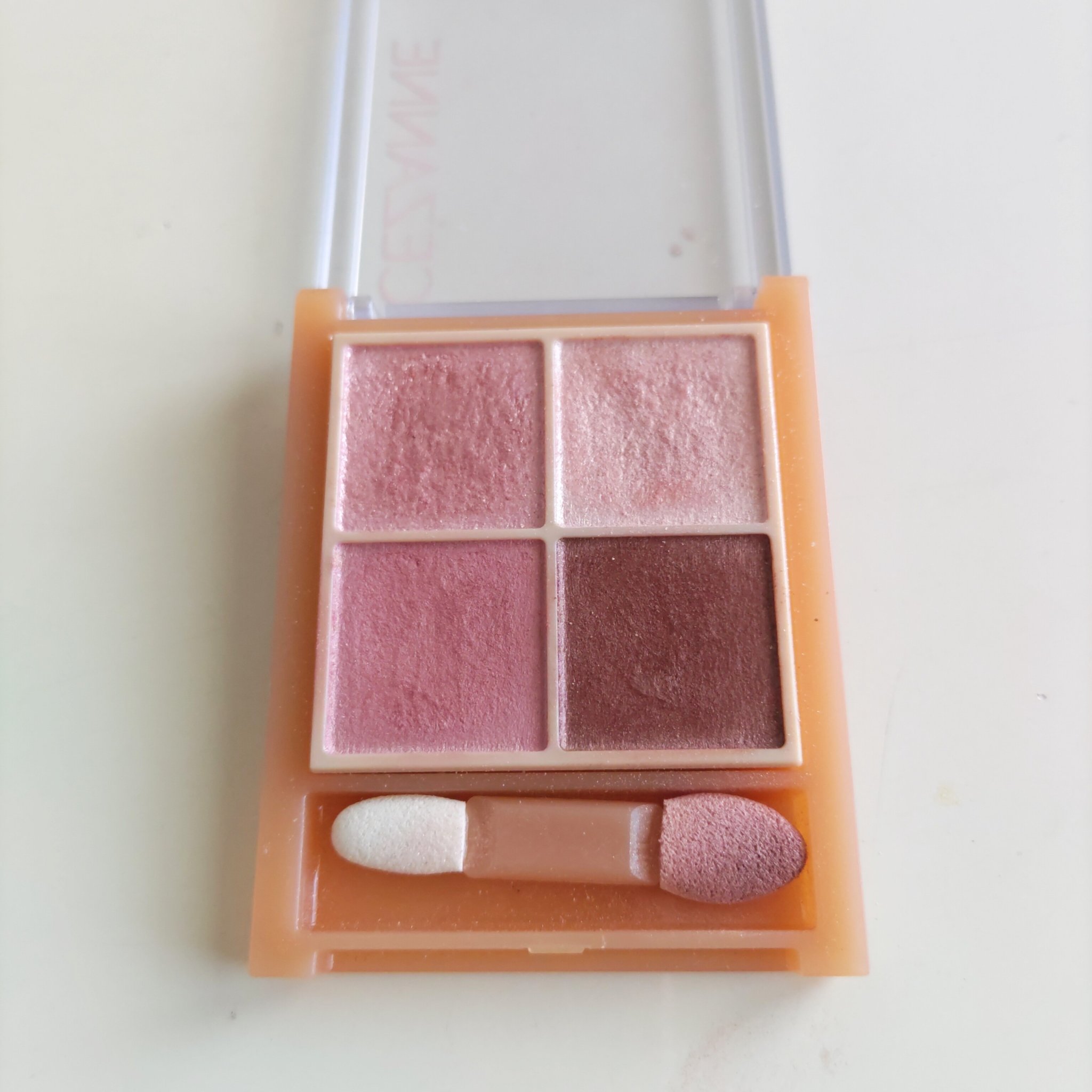 ベージュトーンアイシャドウ/CEZANNE/アイシャドウパレットを使ったクチコミ（2枚目）