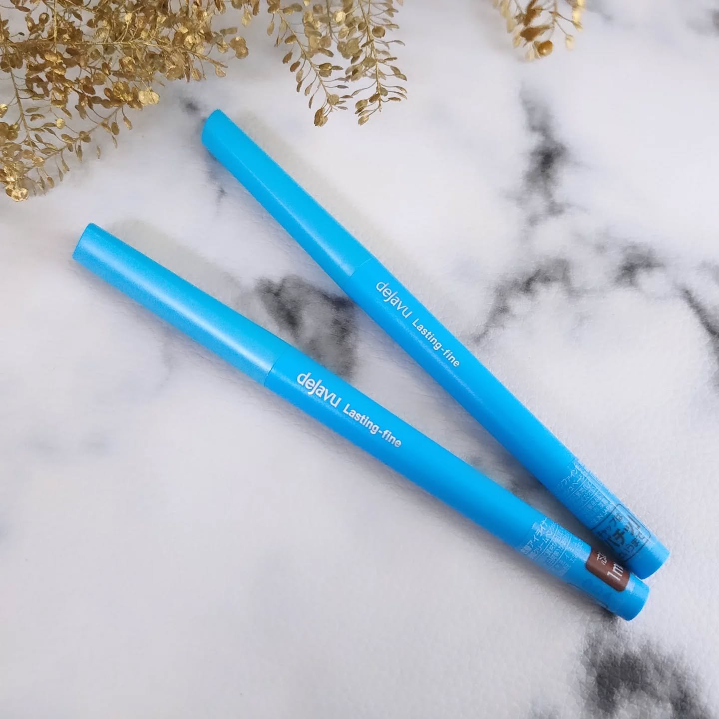 「密着アイライナー」極細クリームペンシル/デジャヴュ/ペンシルアイライナーを使ったクチコミ（2枚目）