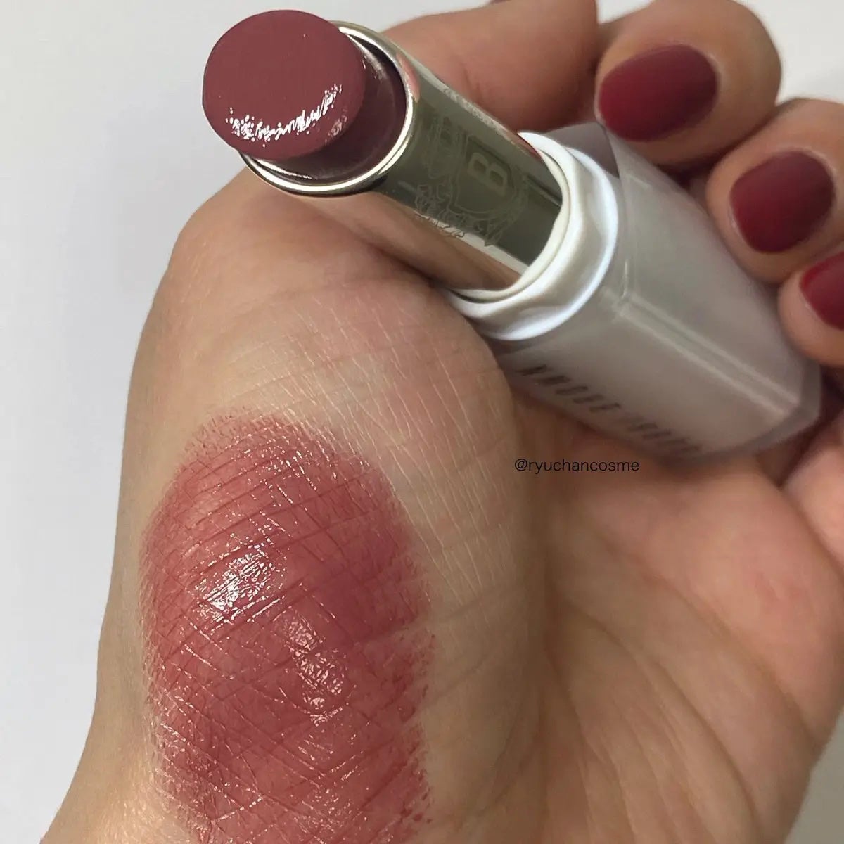 エクストラ カラー シャイン/BOBBI BROWN/口紅を使ったクチコミ(2枚目)