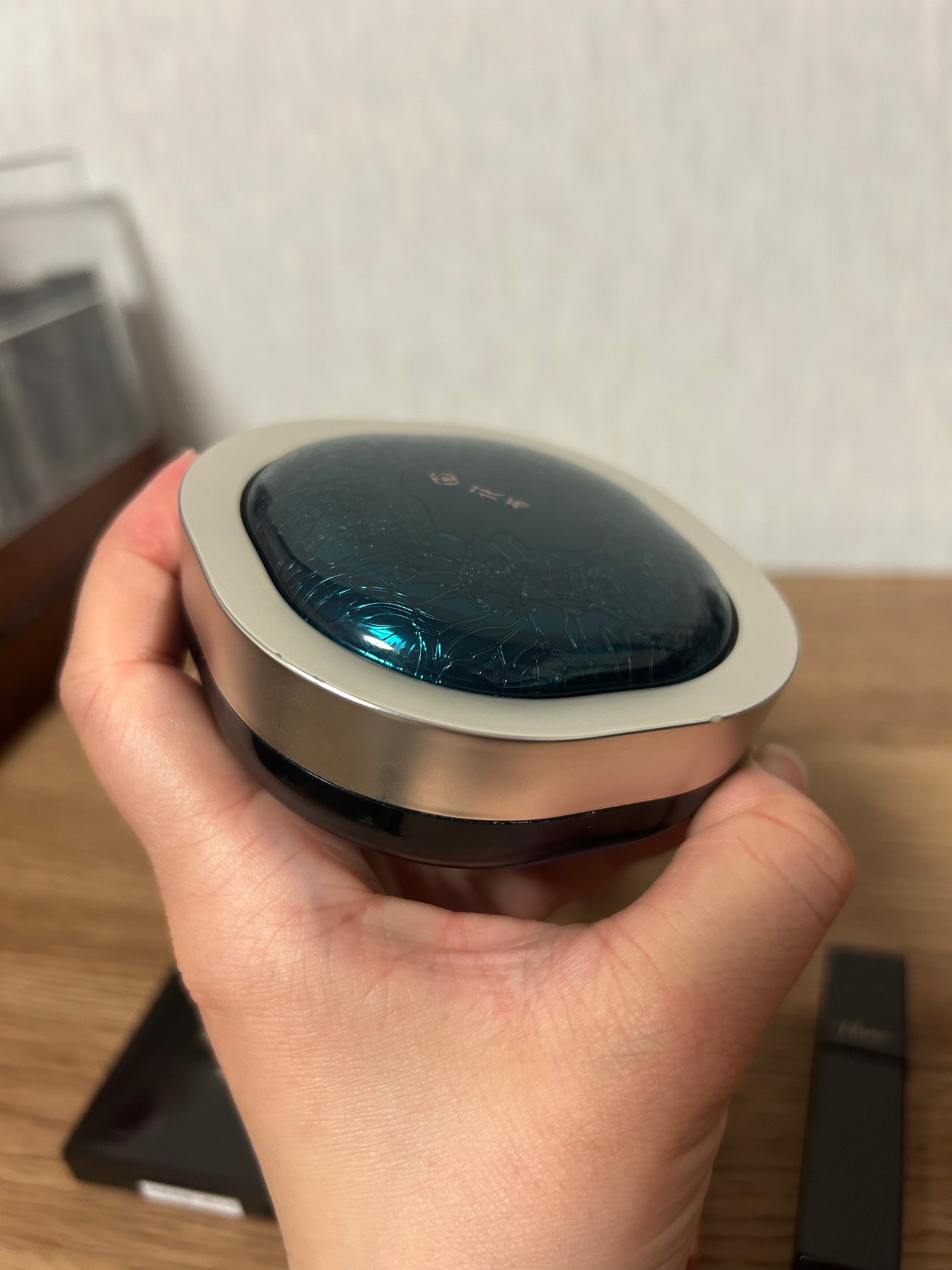 THREE シマリング グロー デュオ/THREE/クリームハイライトを使ったクチコミ(4枚目)