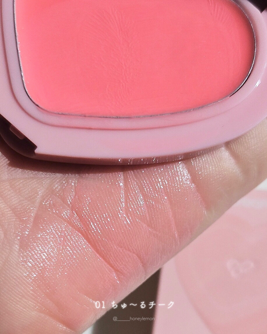 GLOWY CREAM BLUSH/AOU/ジェル・クリームチークを使ったクチコミ（3枚目）