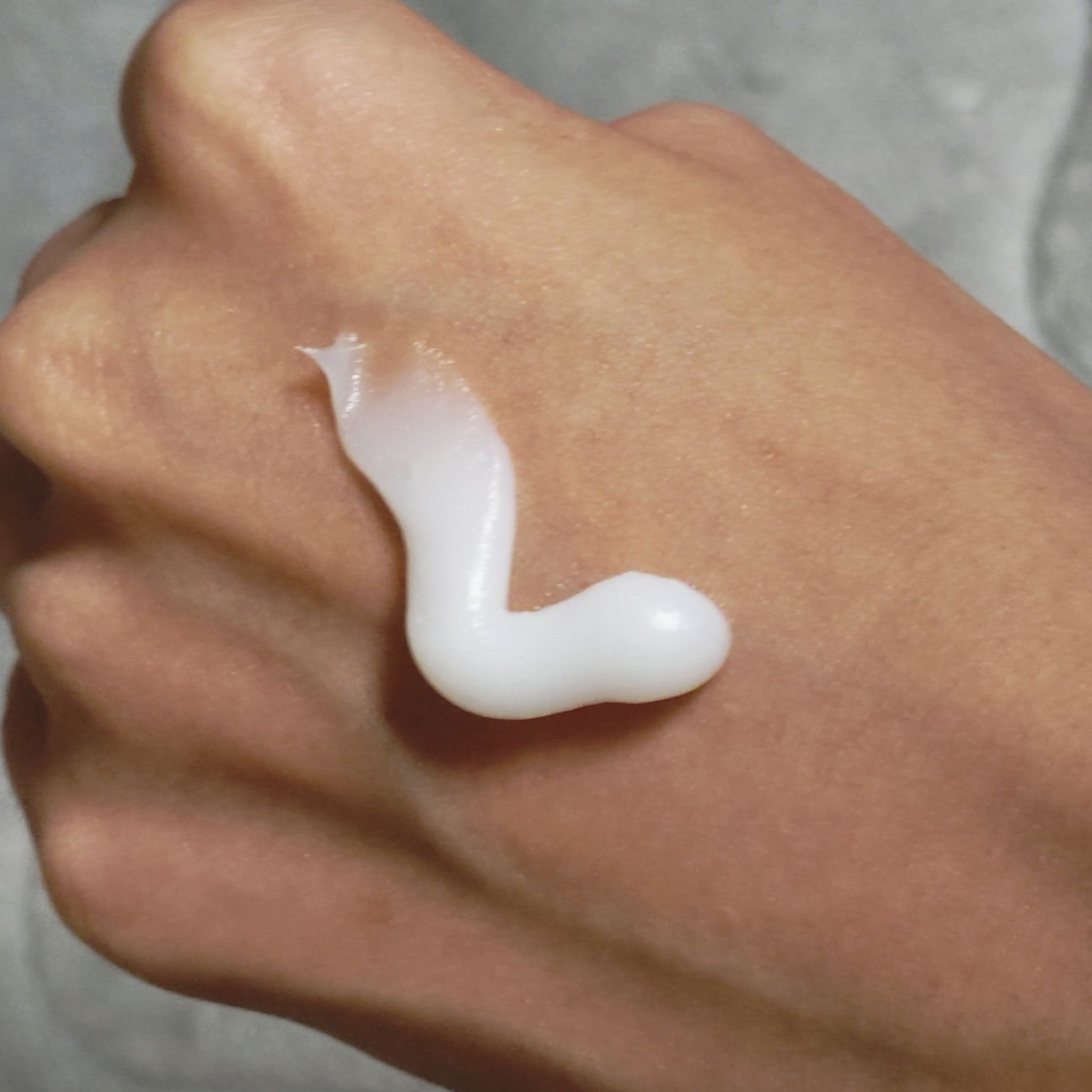 ケアセラAP 高保湿バリアスキンバーム/ケアセラ/フェイスバームを使ったクチコミ（2枚目）