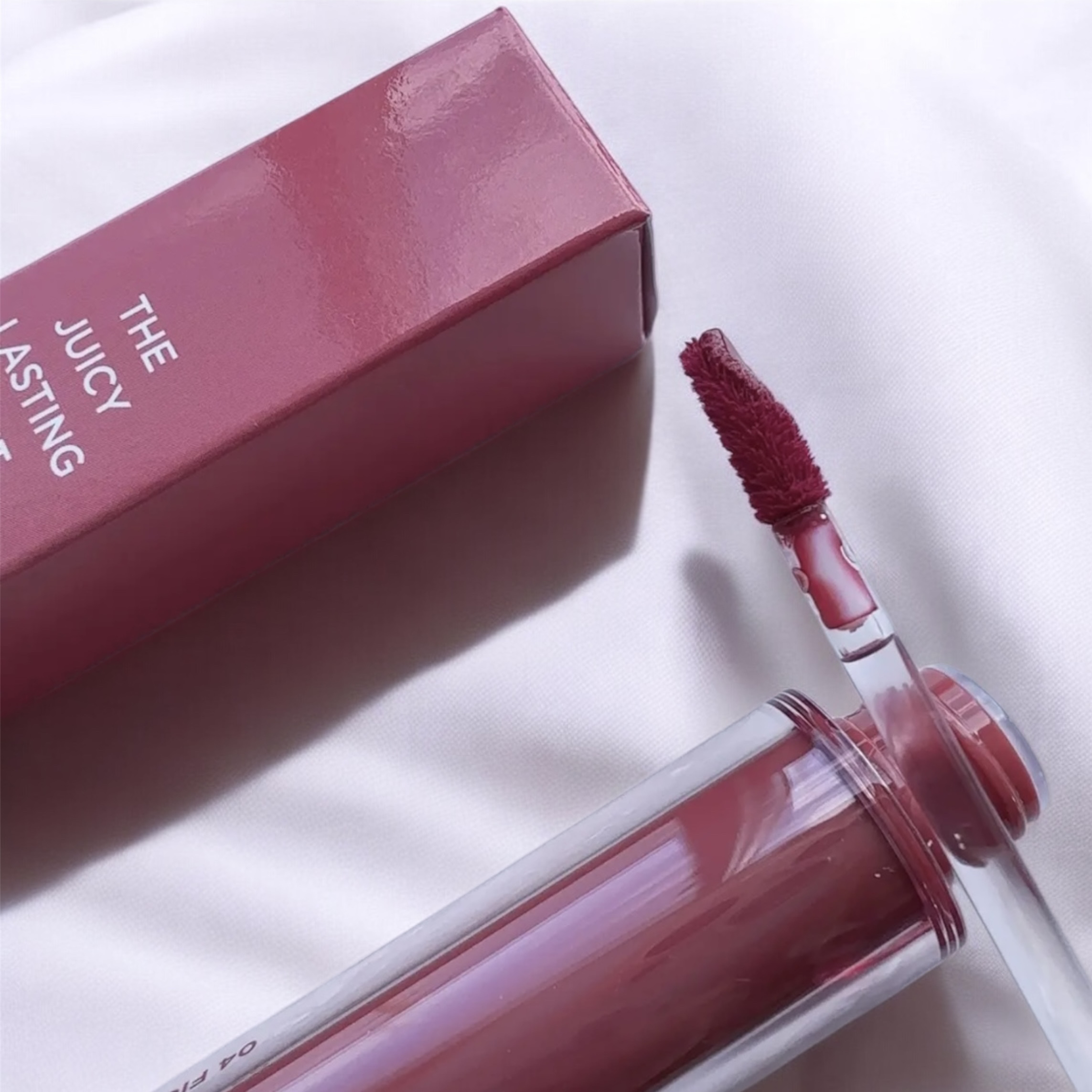 ザ ジューシーラスティングティント/rom&nd/リップティントを使ったクチコミ（2枚目）