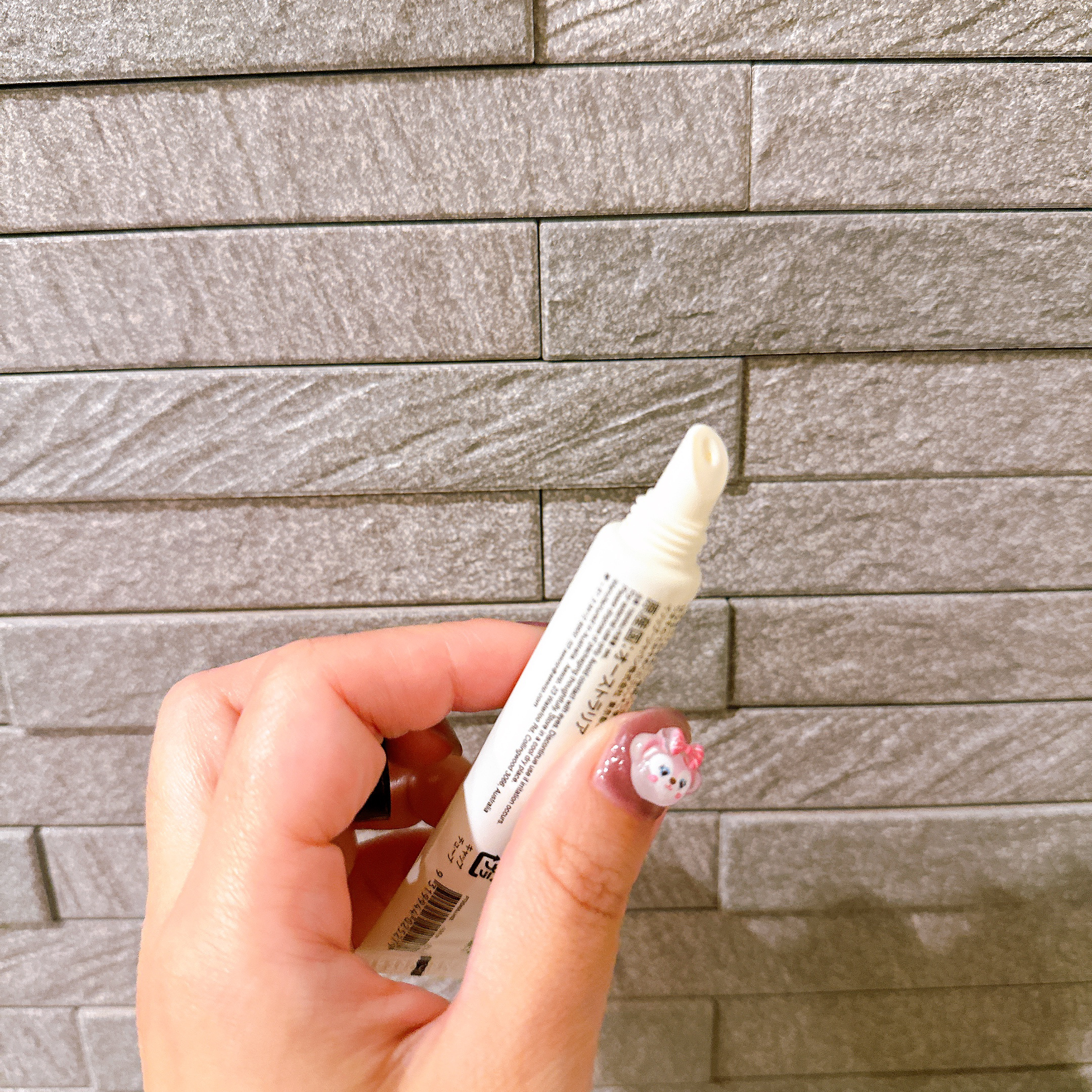 Cedar & Citrus Lip Treatment/Aesop/リップ美容液を使ったクチコミ（3枚目）