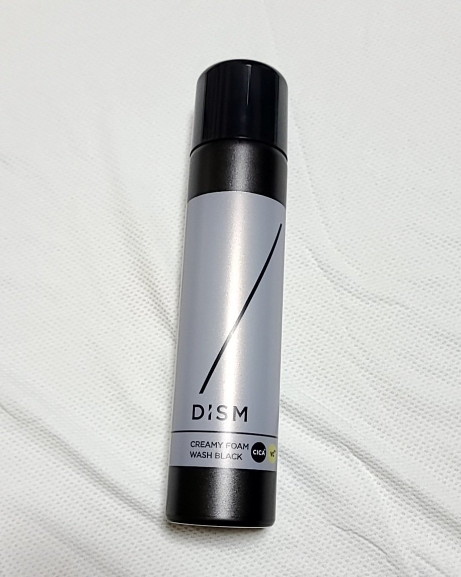 ディズム クリーミーフォームウォッシュ ブラック/DISM/泡洗顔を使ったクチコミ（1枚目）