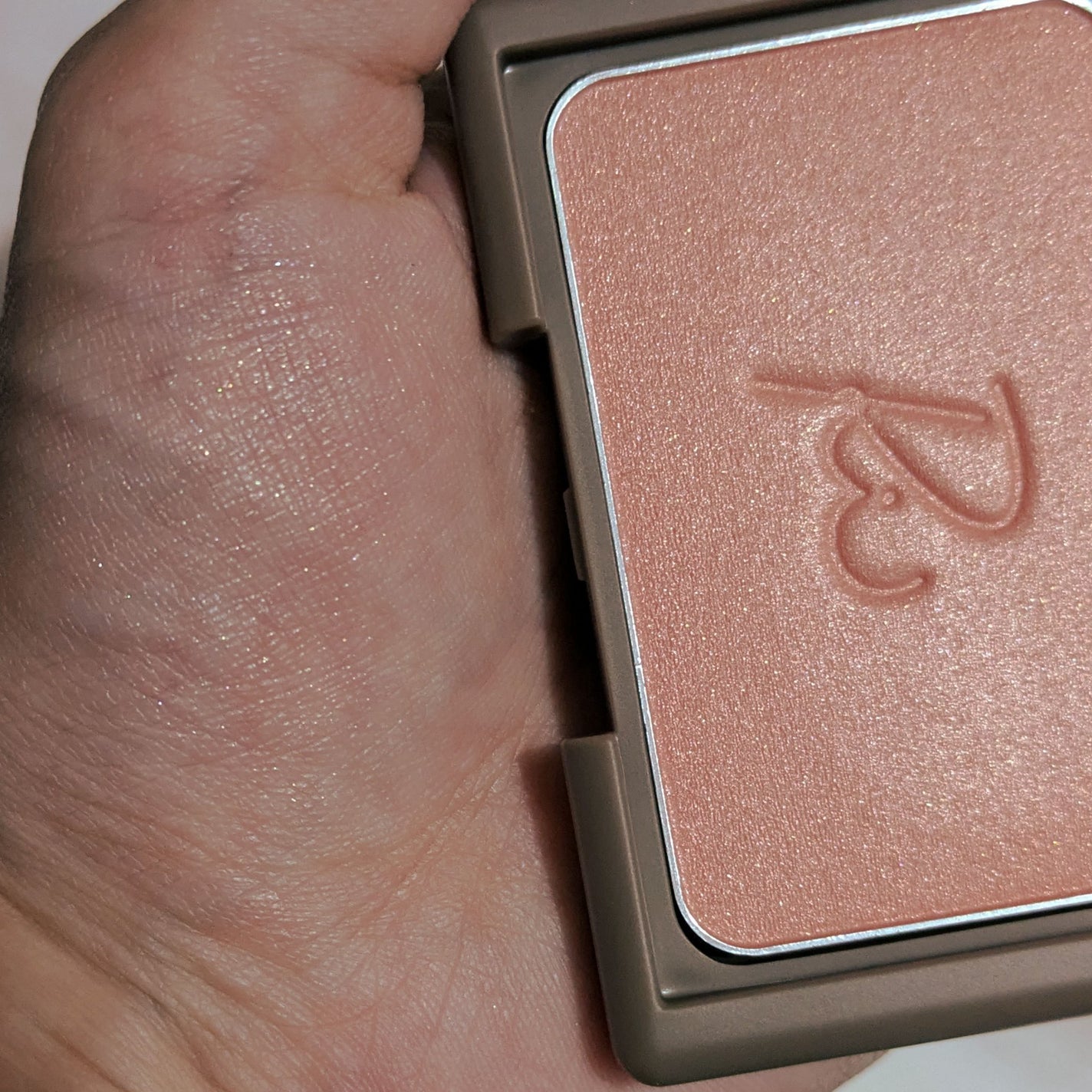 ヴェールグロウチーク/Ririmew/パウダーチークを使ったクチコミ(3枚目)