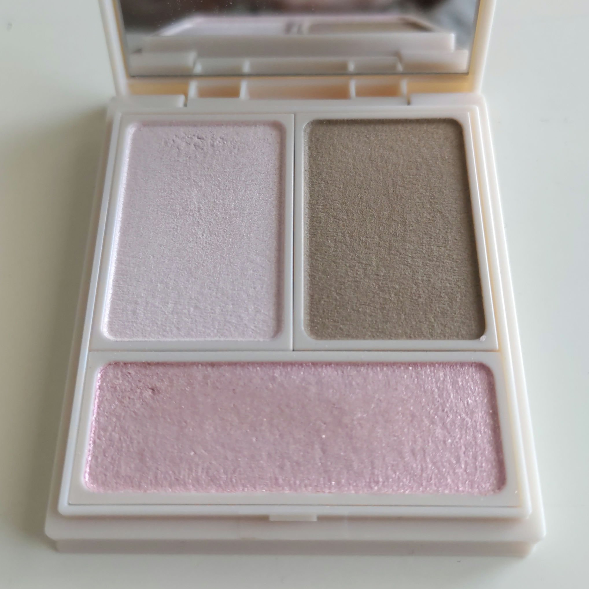 マルチパレット PJデザイン＜アイカラー＆チーク＞ グロウピンク/ラブ・ライナー/マルチパレットを使ったクチコミ（1枚目）