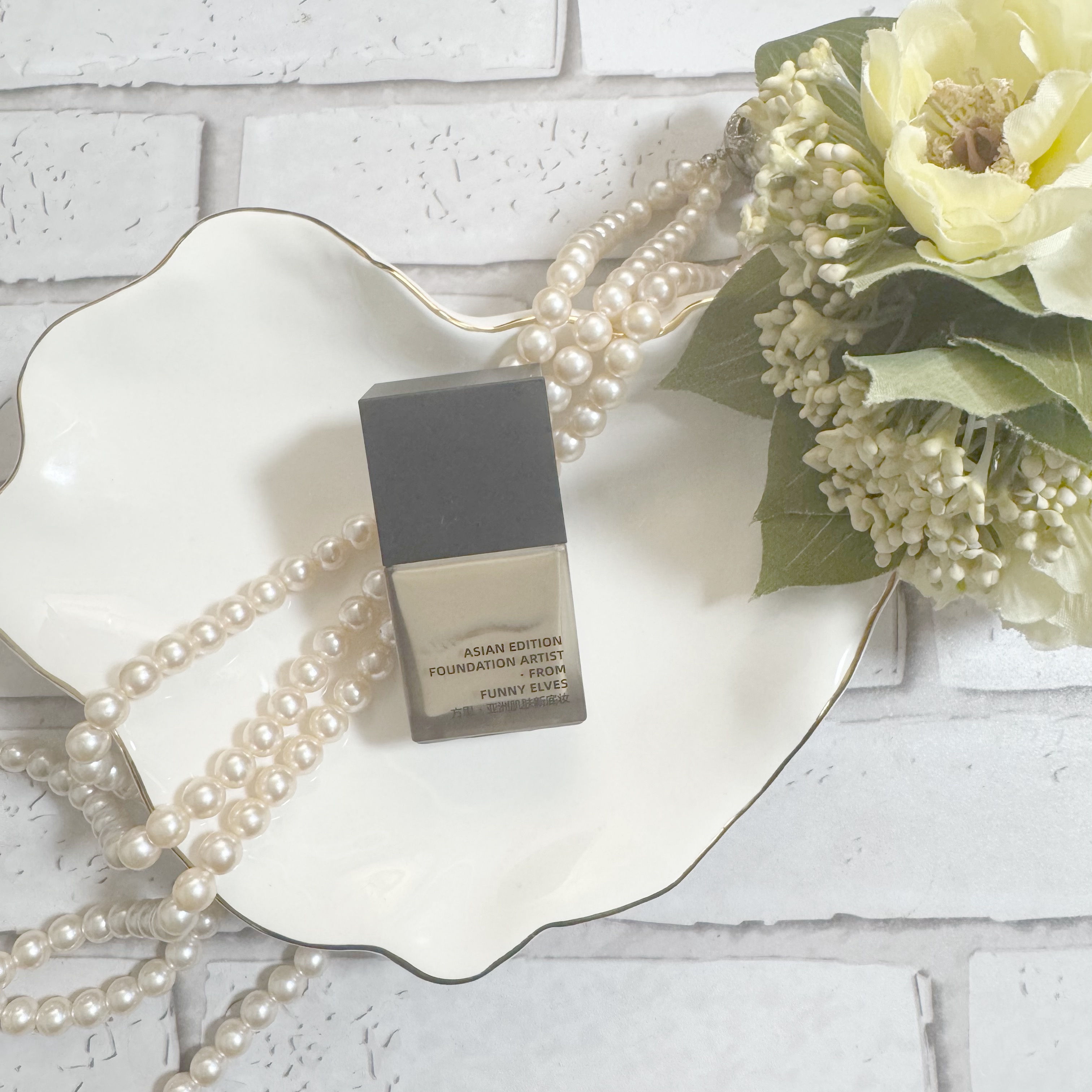 ロングウエアファンデーション/FUNNY ELVES方里/リキッドファンデーションを使ったクチコミ（2枚目）