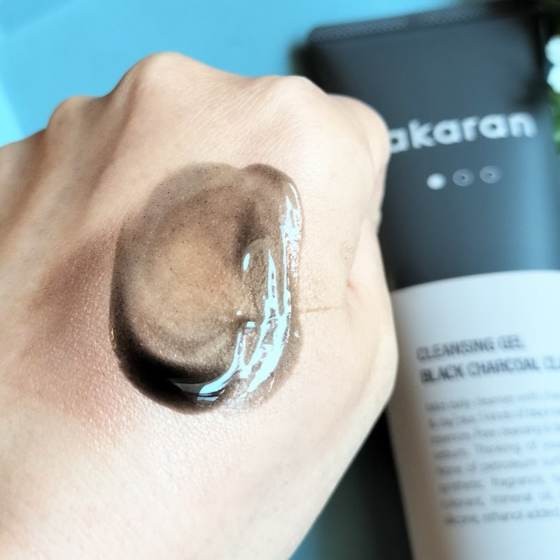 ブラックジェルクレンジング/.akaran/クレンジングジェルを使ったクチコミ（3枚目）