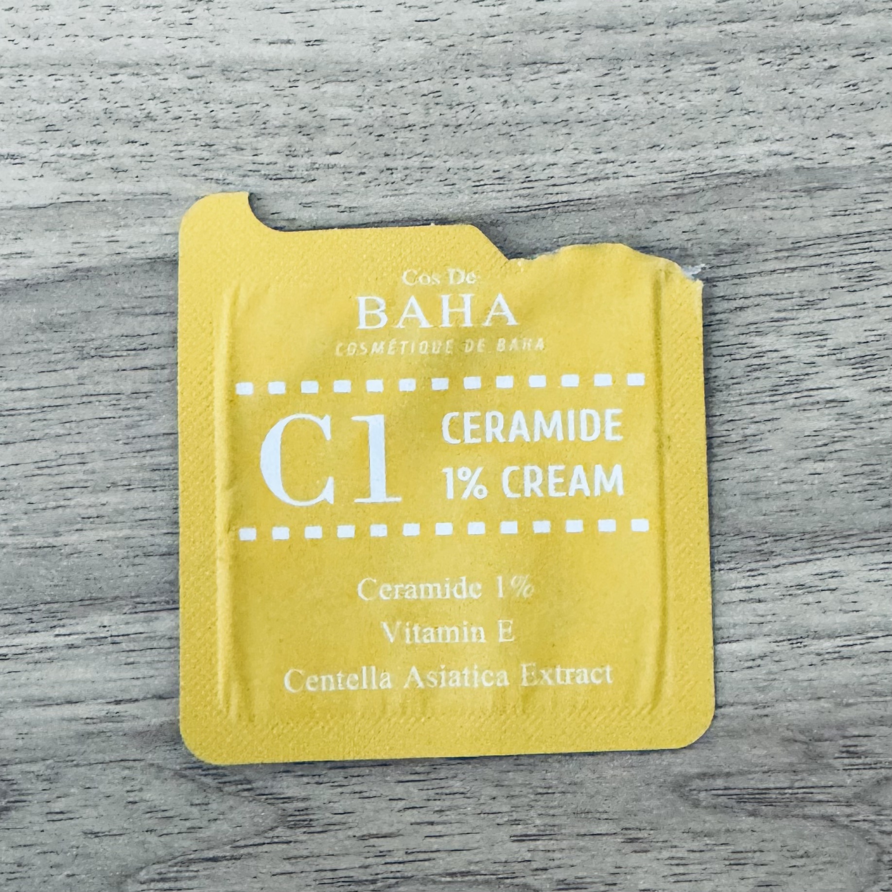 MCマルチビタモイスチャーセラミドクリーム/コスデバハ/フェイスクリームを使ったクチコミ（1枚目）