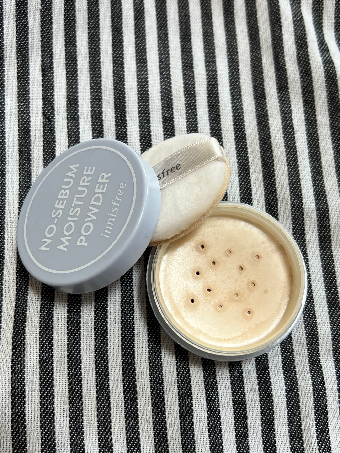 ノーセバム モイスチャーパウダー/innisfree/プレストパウダーを使ったクチコミ(1枚目)