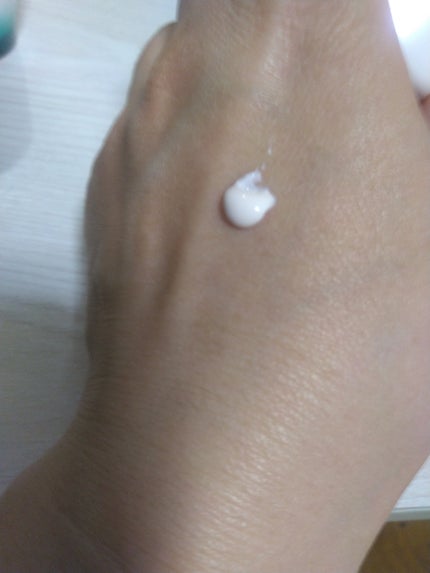 スーパー UV カット インテンスコンセントレート デイクリーム/ALBION/日焼け止めクリームを使ったクチコミ(4枚目)