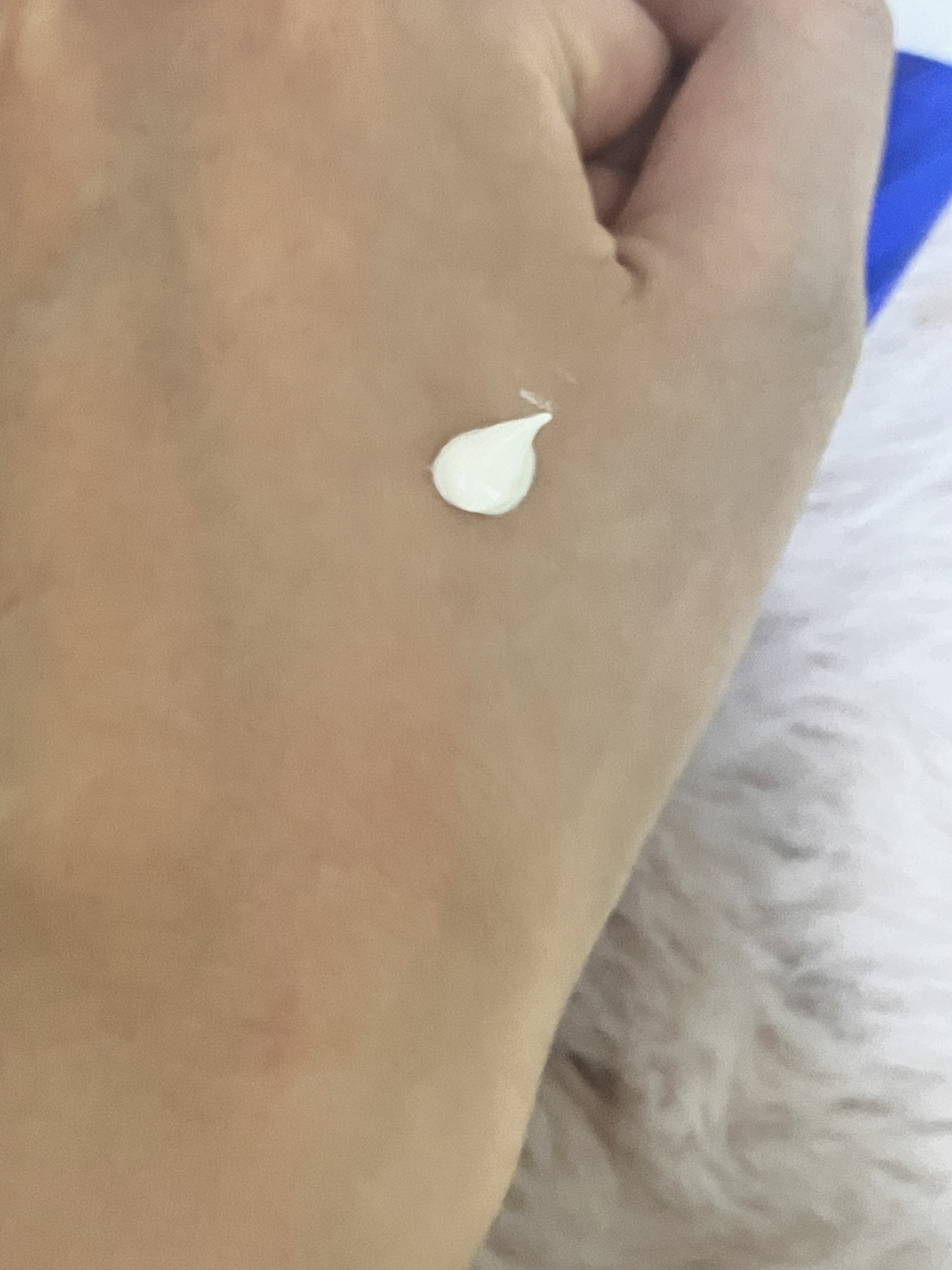 すっぴんクリーム ホワイトニング 30g/クラブ/化粧下地を使ったクチコミ（3枚目）