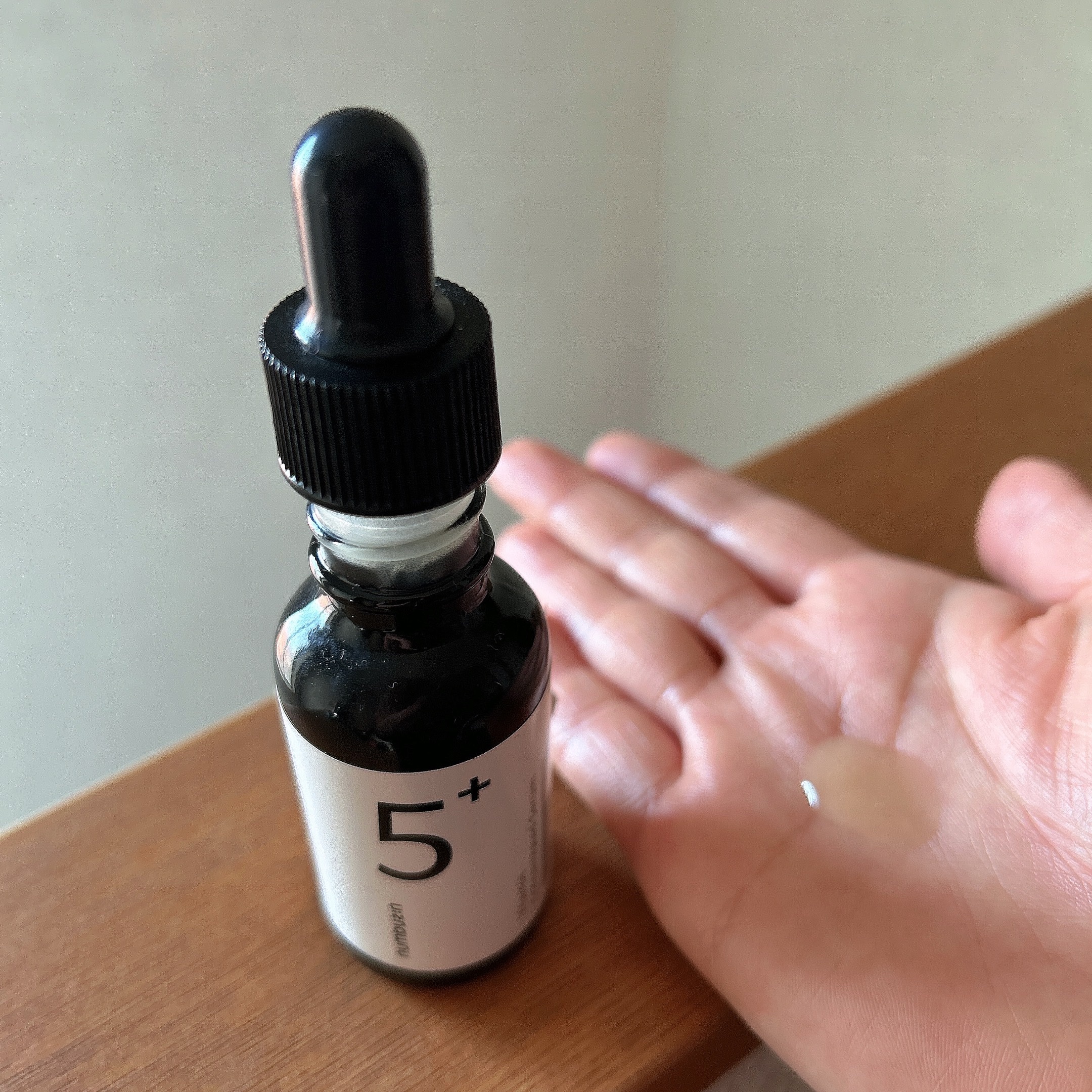 5番 白玉グルタチオンＣ美容液/numbuzin/美容液を使ったクチコミ（3枚目）