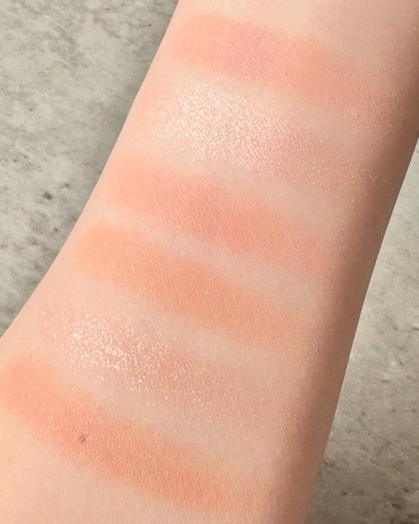 ウォーターグロウコーティングバーム 03 ナチュラルベージュ/wakemake/クリーム・エマルジョンファンデーションを使ったクチコミ（3枚目）