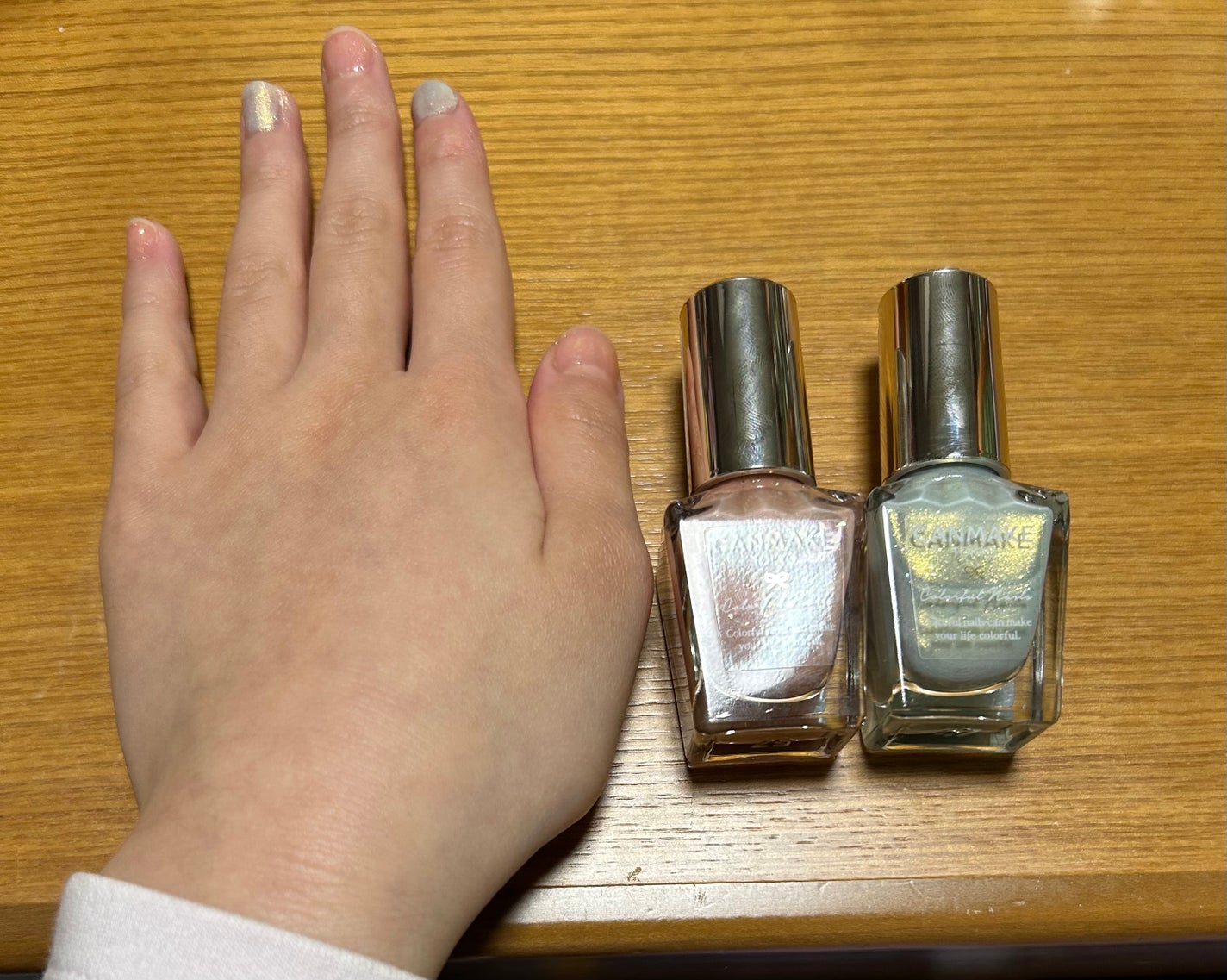 カラフルネイルズ/キャンメイク/マニキュアを使ったクチコミ(2枚目)