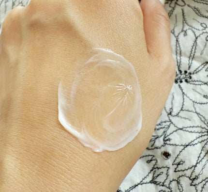 ビタトーニングカプセルクリーム/ダルバ/フェイスクリームを使ったクチコミ(4枚目)