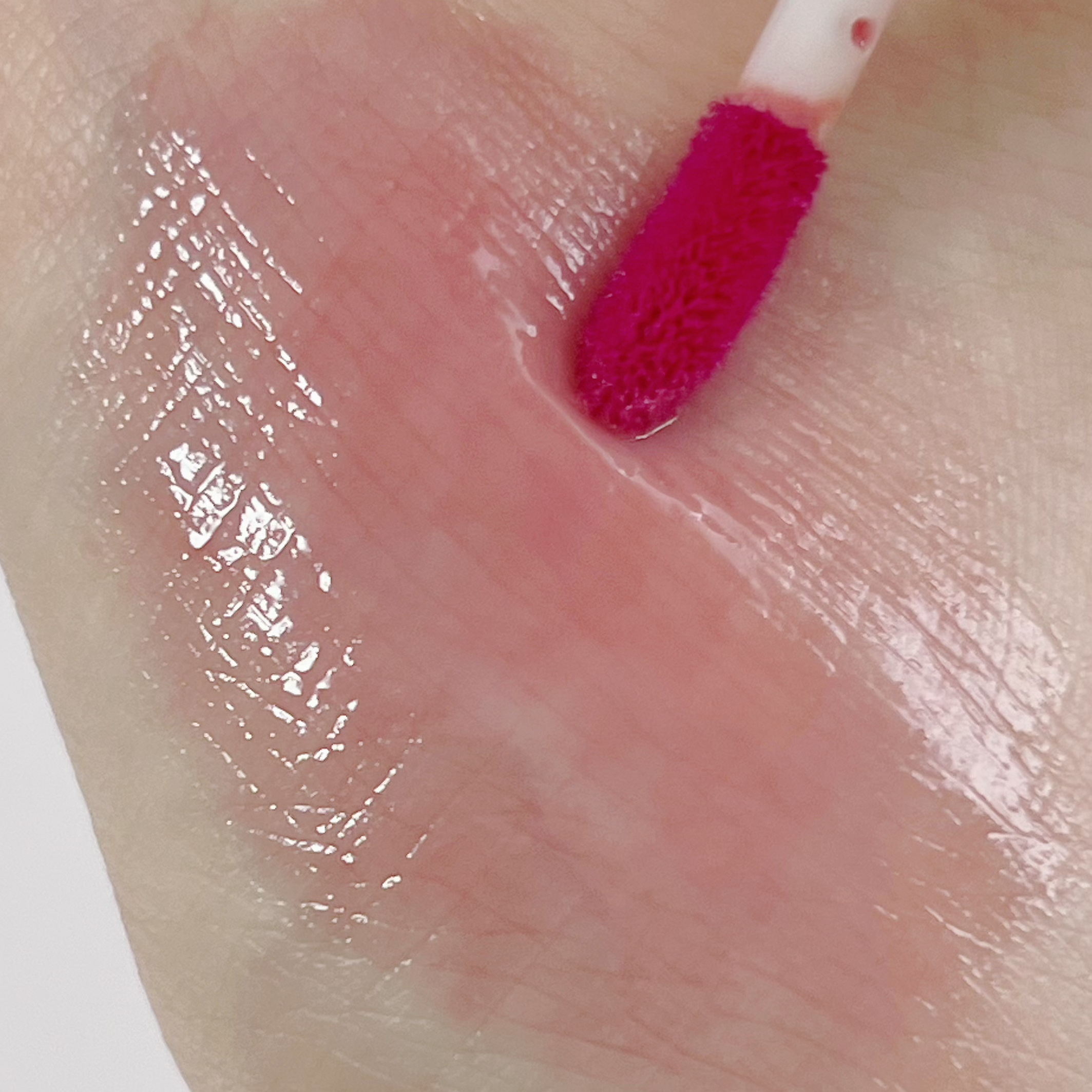 グレイズバウンシングティント 02 Rosy Mocha/2aN/リップティントを使ったクチコミ（2枚目）