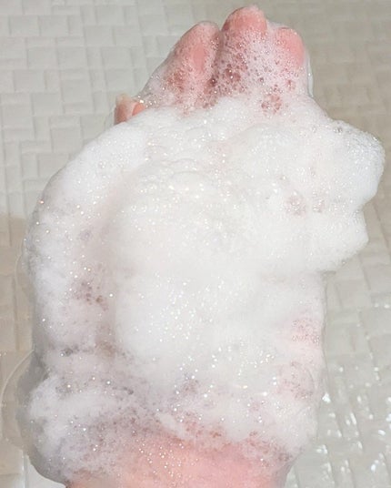 リフレッシングボディソープ(レモン&ベルガモットの香り)/Vitaming/ボディソープを使ったクチコミ(5枚目)