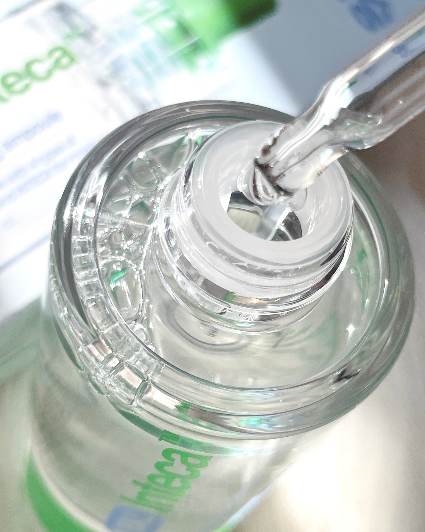 ヒアル インテカディープハイドレーションアンプル/make prem/美容液を使ったクチコミ（3枚目）