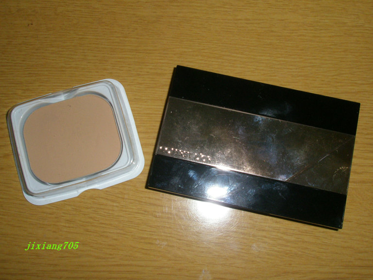 COFFRET D'OR パウダーファンデーション B-Cパクト用ケース付き