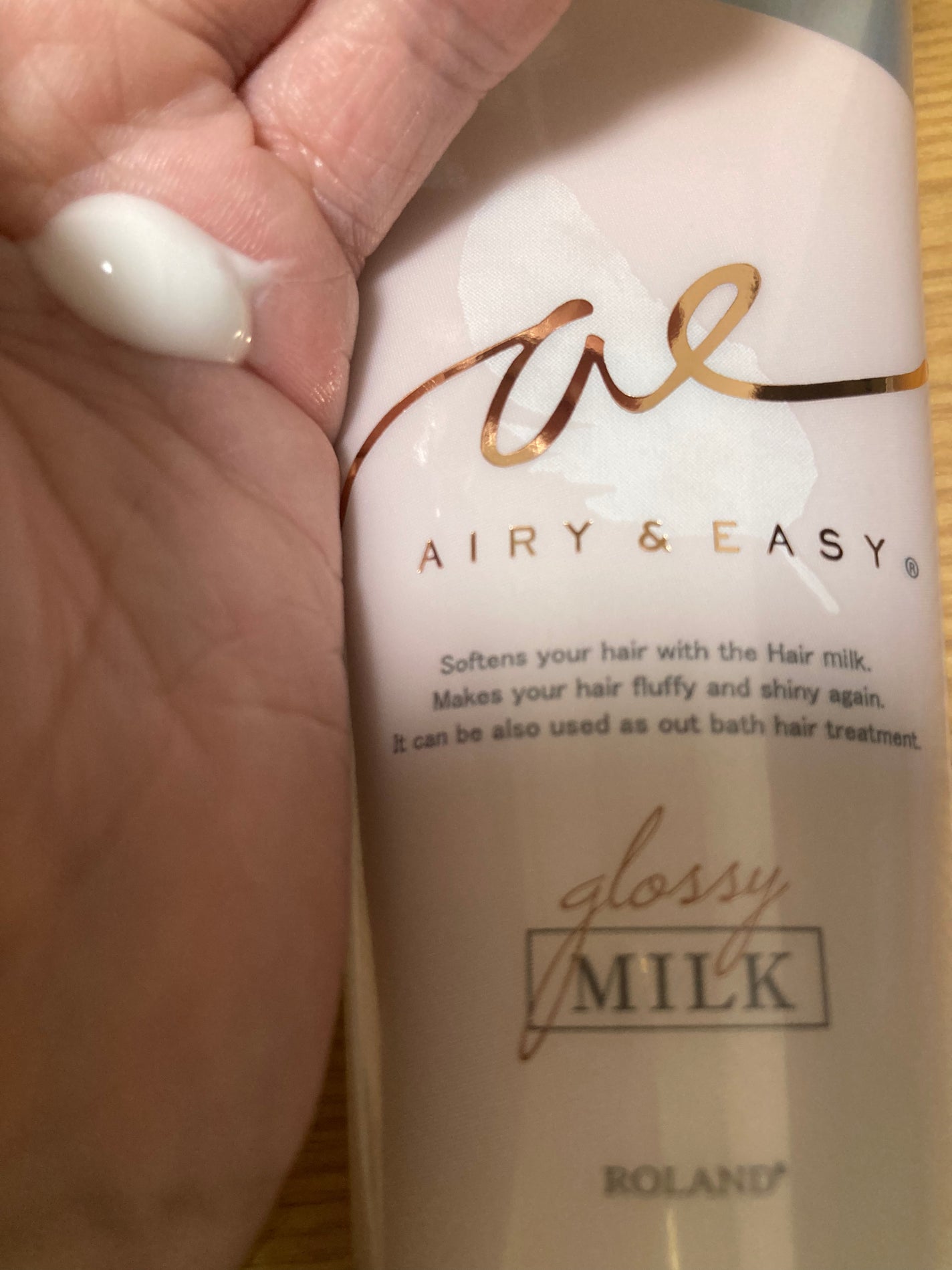 グロッシーヘアミルクジェリー/エアリー&イージー/ヘアミルクを使ったクチコミ(3枚目)