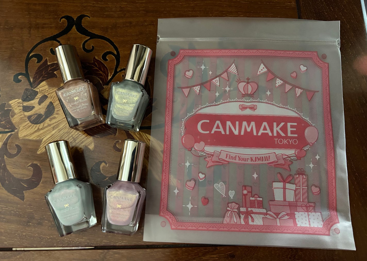 カラフルネイルズ/キャンメイク/マニキュアを使ったクチコミ(1枚目)