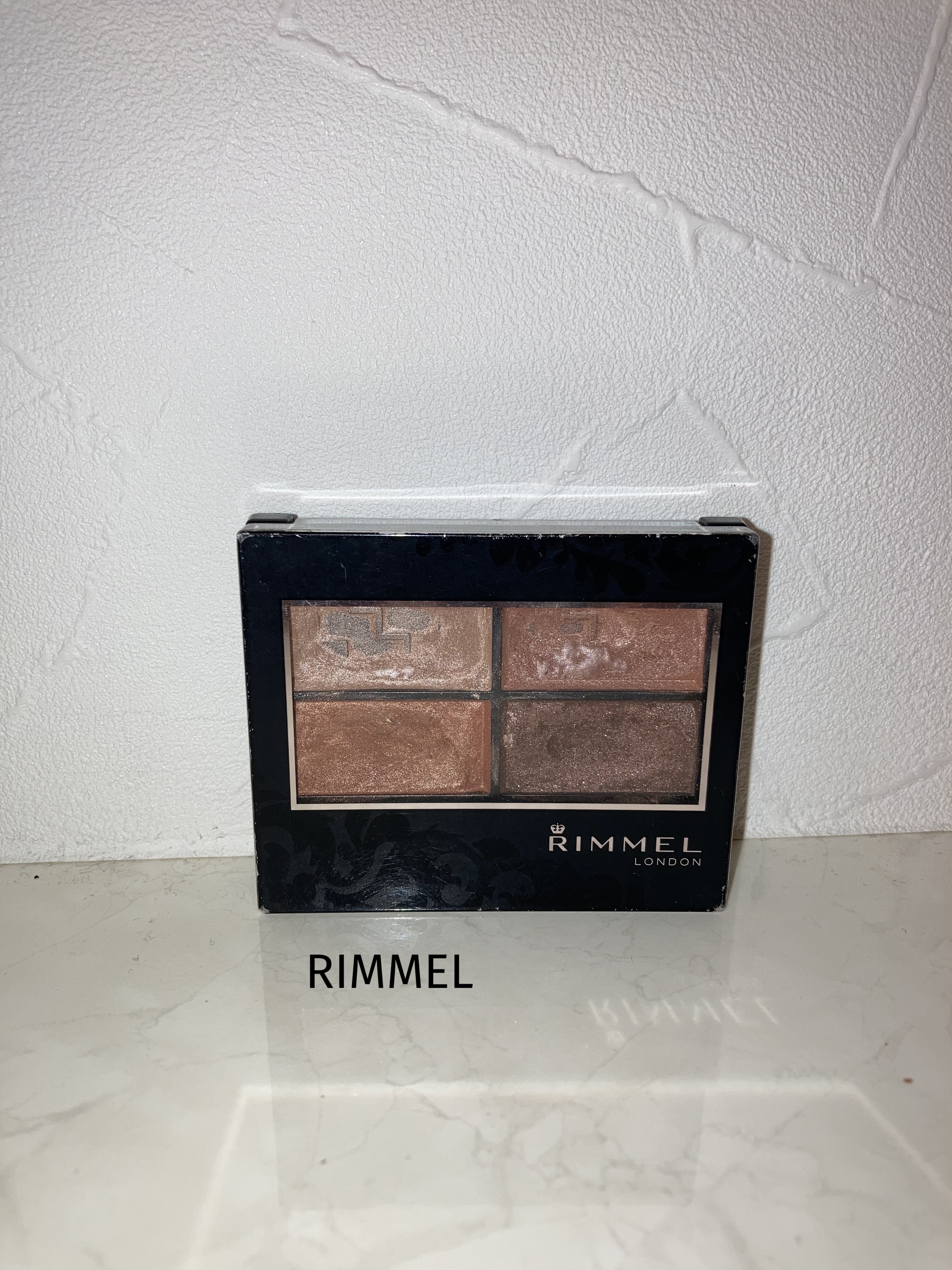 ロイヤルヴィンテージ アイズ/リンメル ロンドン/アイシャドウパレットを使ったクチコミ（1枚目）