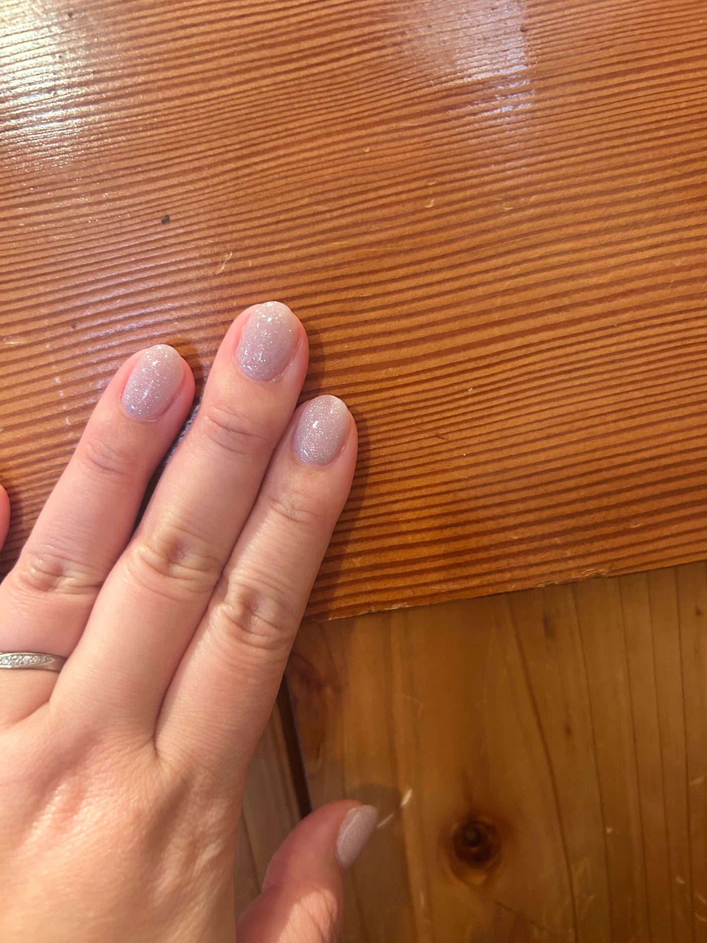 ちよこ on LIPS 「最初ネイル。光の加減で分かりにくいけど、一応パープル?らしいで..」(1枚目)