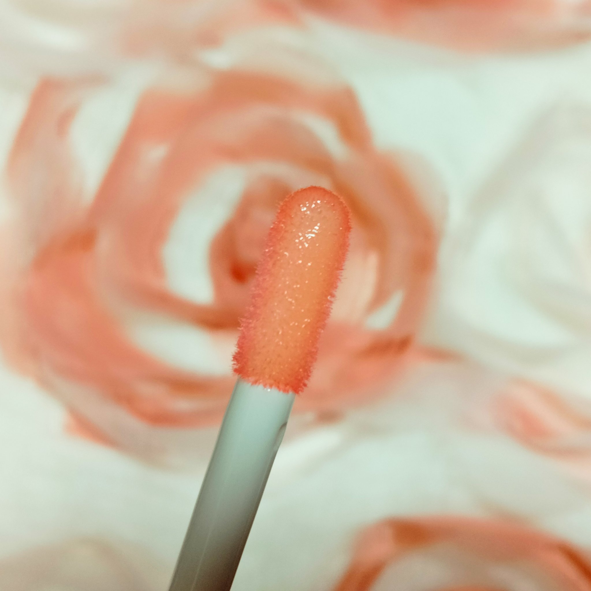 キューミ―ボムショットリッププランパー/AGARISM/リッププランパーを使ったクチコミ（2枚目）