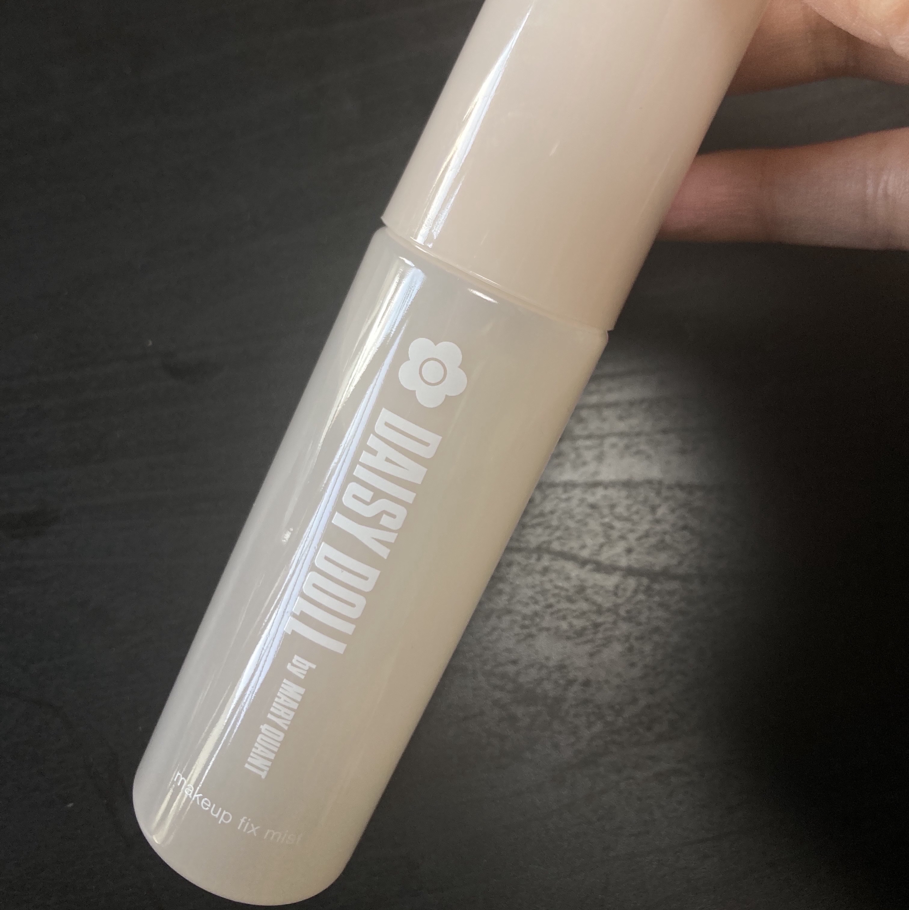 デイジードール メイクアップ フィックス ミスト(ティーソルベの香り)/DAISY DOLL by MARY QUANT/フィックスミストを使ったクチコミ（2枚目）