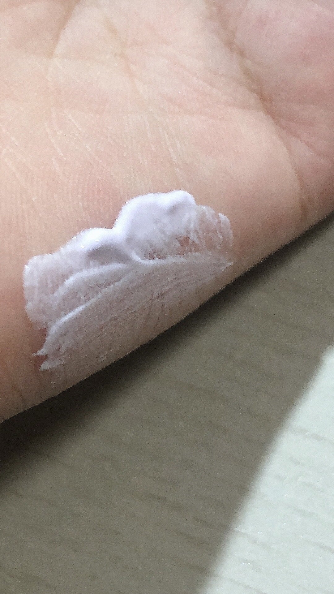 乾燥さん 保湿力スキンケア下地 透明感ラベンダー/乾燥さん/化粧下地を使ったクチコミ(2枚目)