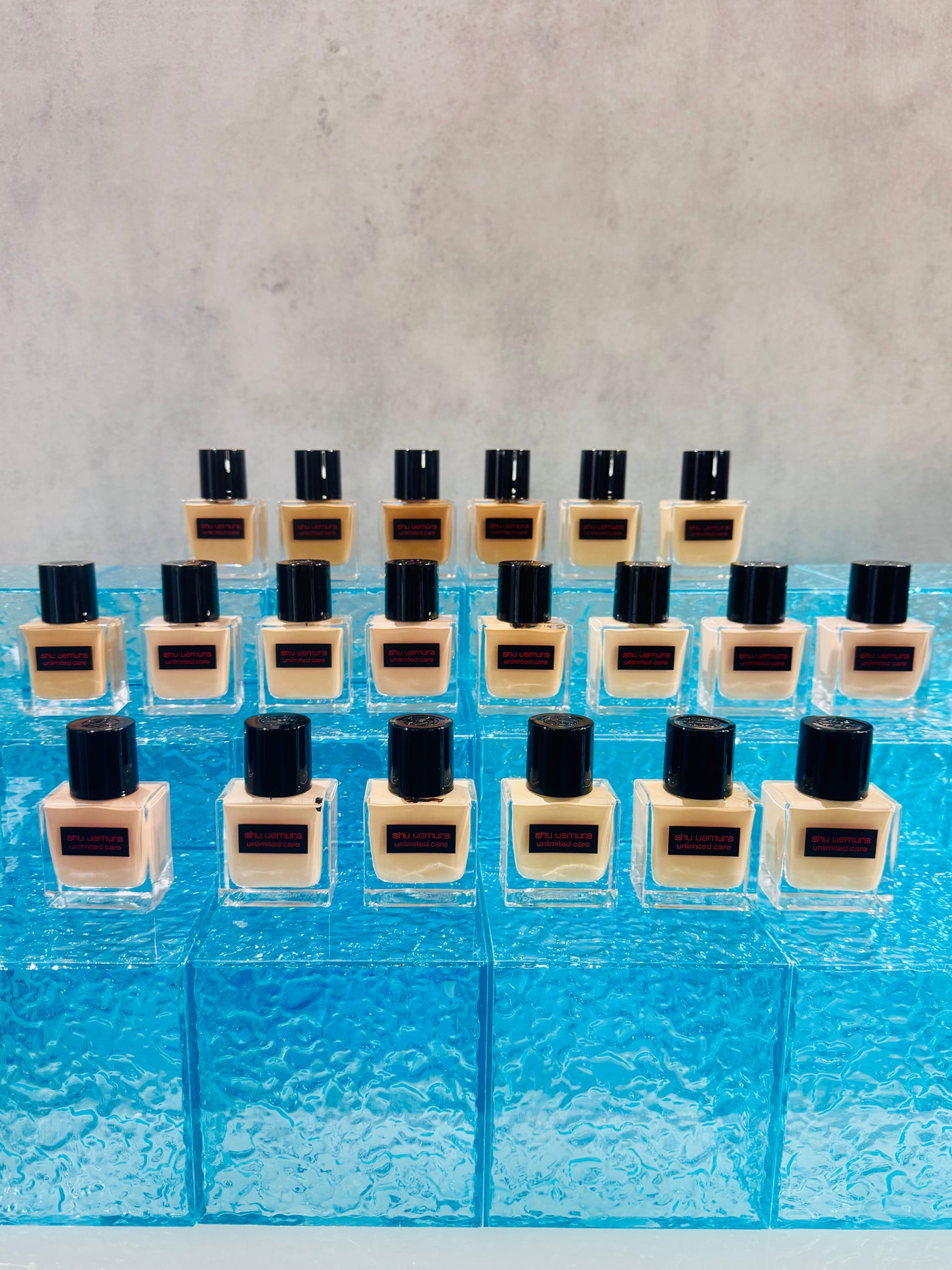 アンリミテッド ケア ツヤ セラム ファンデーション/shu uemura/リキッドファンデーションを使ったクチコミ(3枚目)