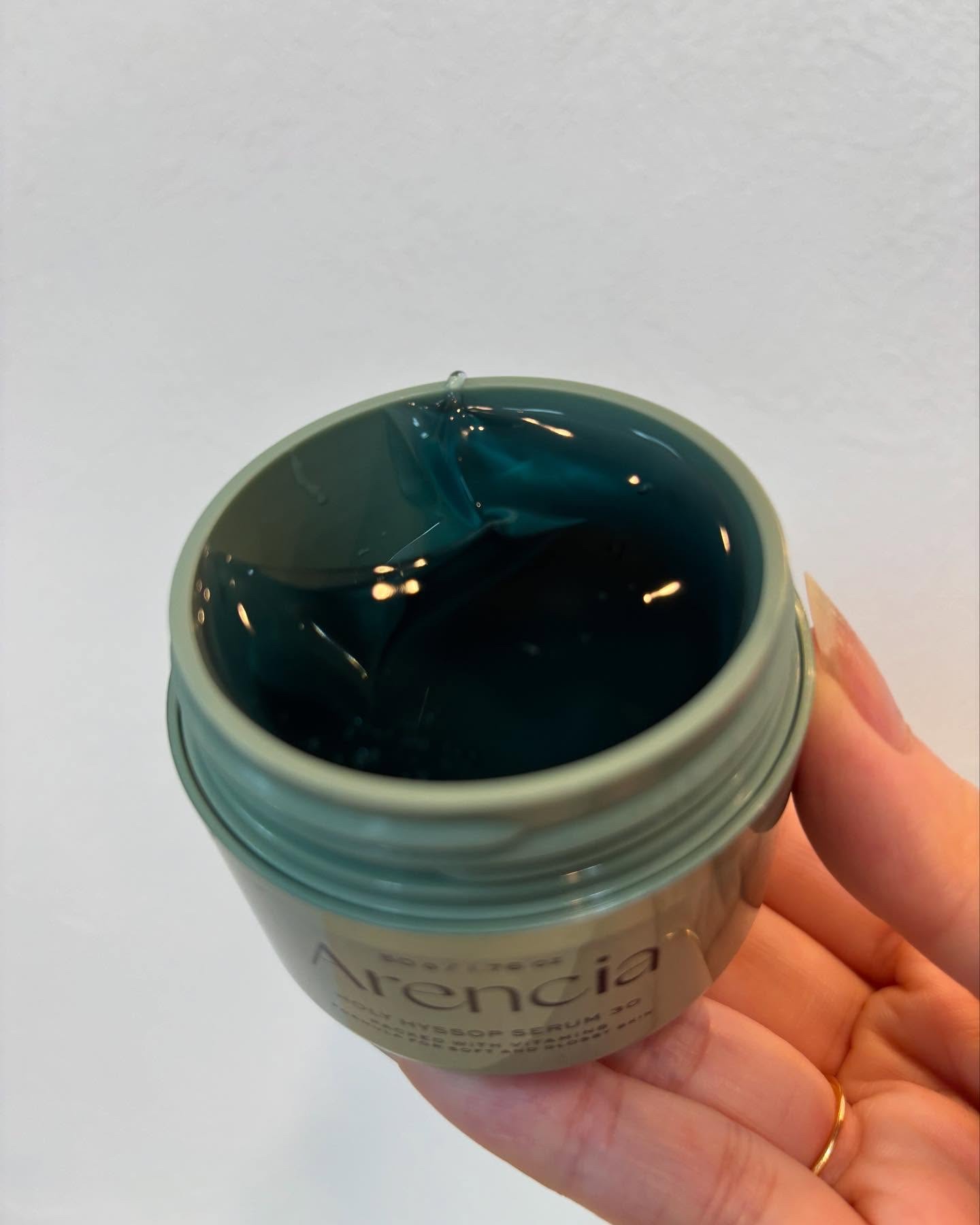 ホーリーヒソップ もちセラム/アレンシア/美容液を使ったクチコミ（3枚目）