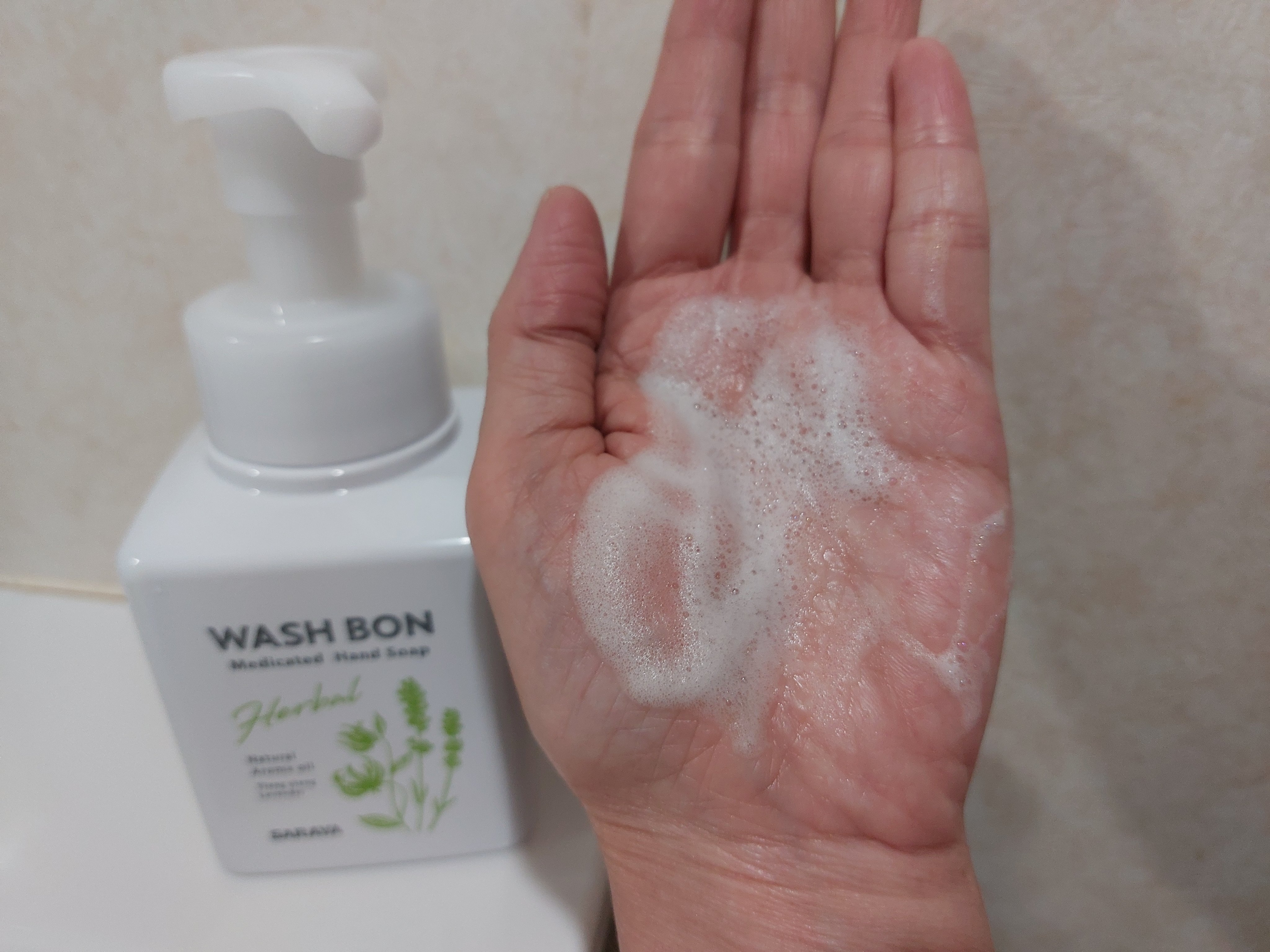 ウォシュボン ハーバル薬用ハンドソープ/サラヤ/ハンドソープを使ったクチコミ（3枚目）