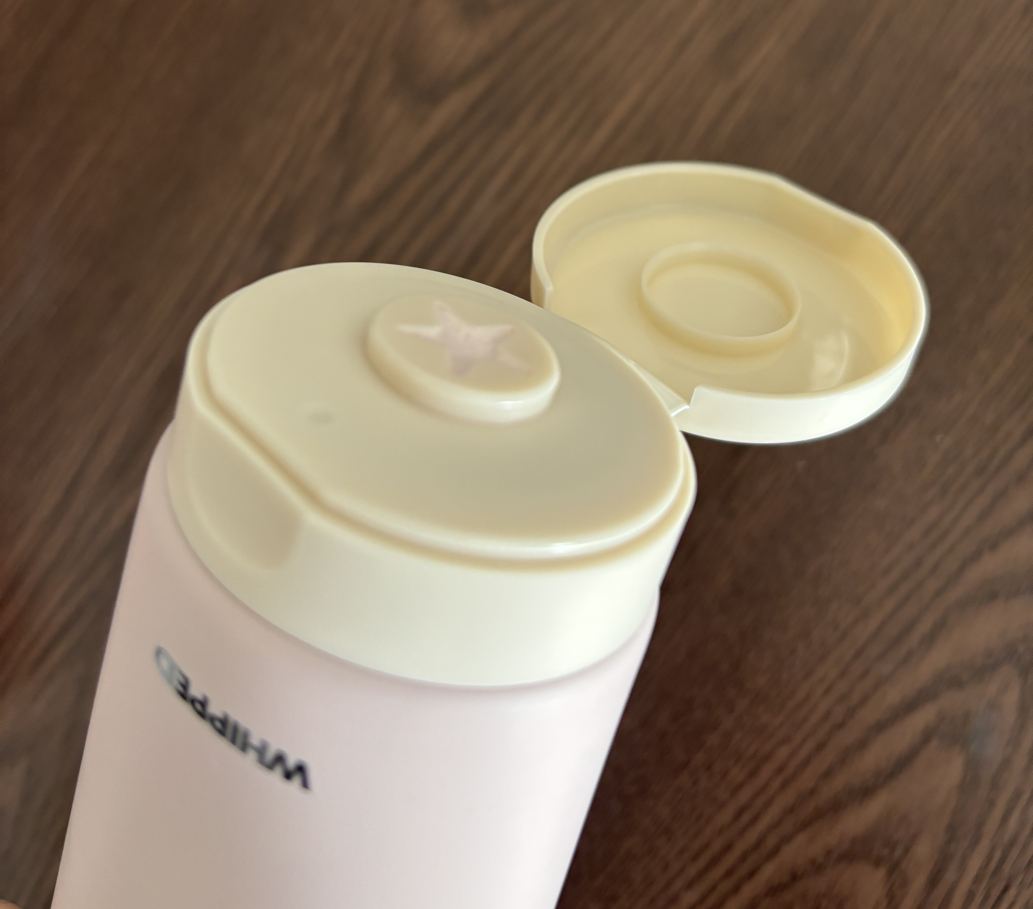 タルバヴィーガンパッククレンザーチューブ/WHIPPED/洗顔フォームを使ったクチコミ（3枚目）