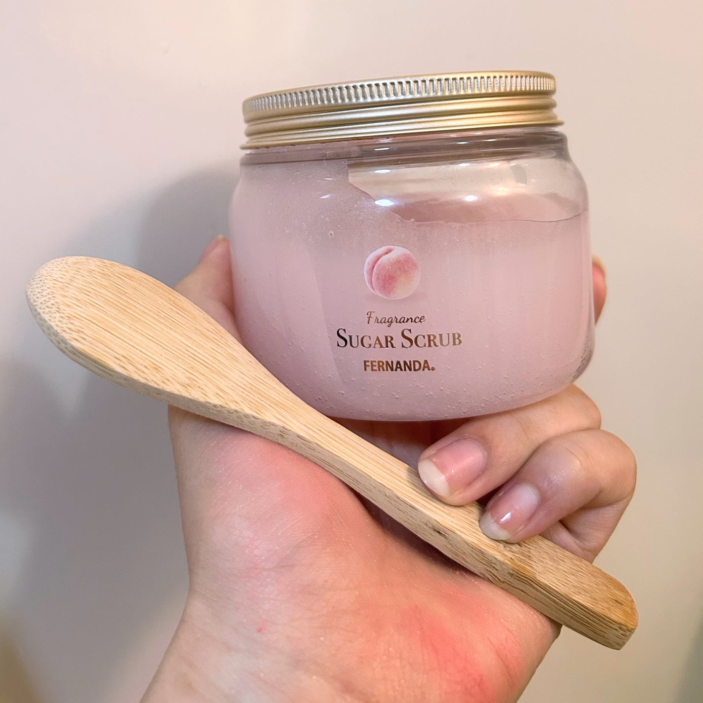 フレグランスシュガースクラブグランデ(モモ)/フェルナンダ/ボディスクラブを使ったクチコミ(5枚目)