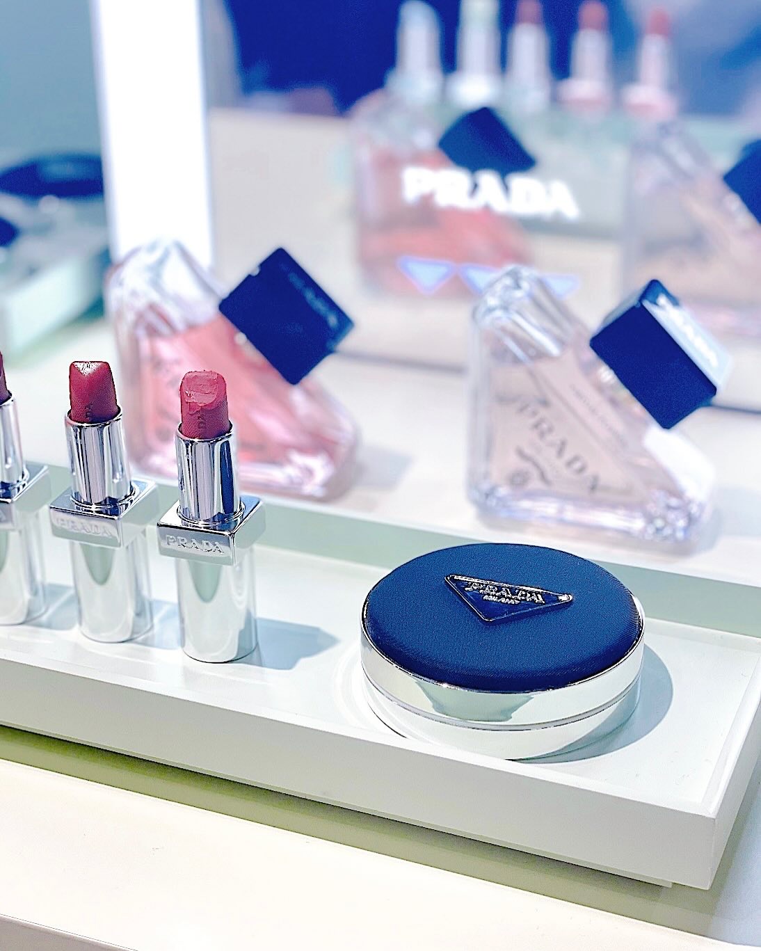 プラダ メッシュ クッション/PRADA BEAUTY/クッションファンデーションを使ったクチコミ（1枚目）