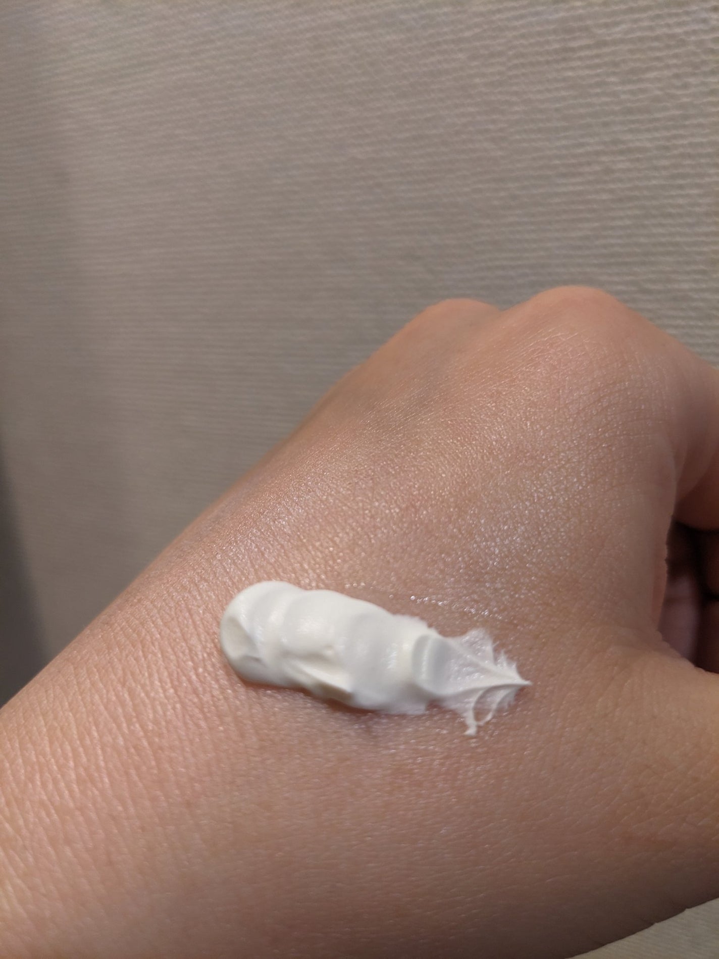 by365 パウダリーUVクリーム トーンアップ/ナリスアップ/日焼け止め・UVケアを使ったクチコミ(2枚目)